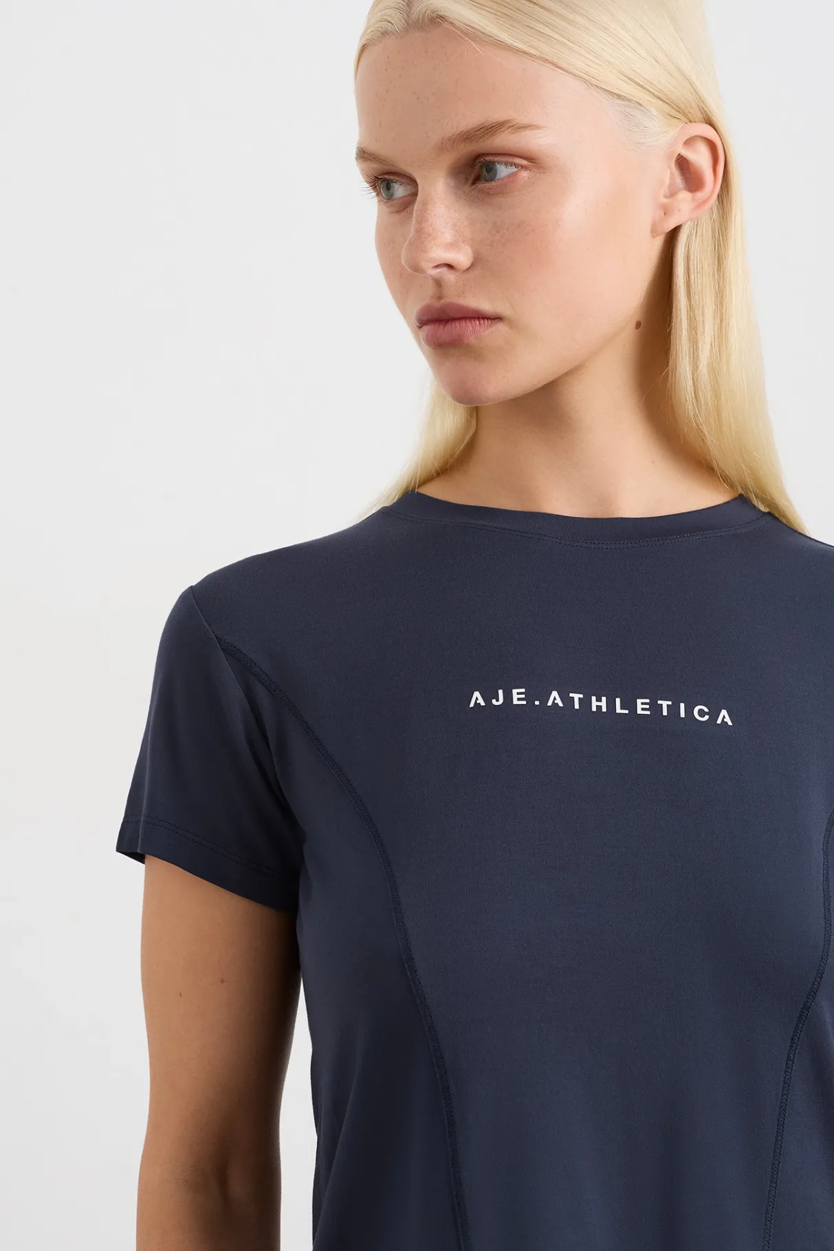 active_tee__3.webp Online Aje ATHLETICA Active Tee 195 Galaxy Blue