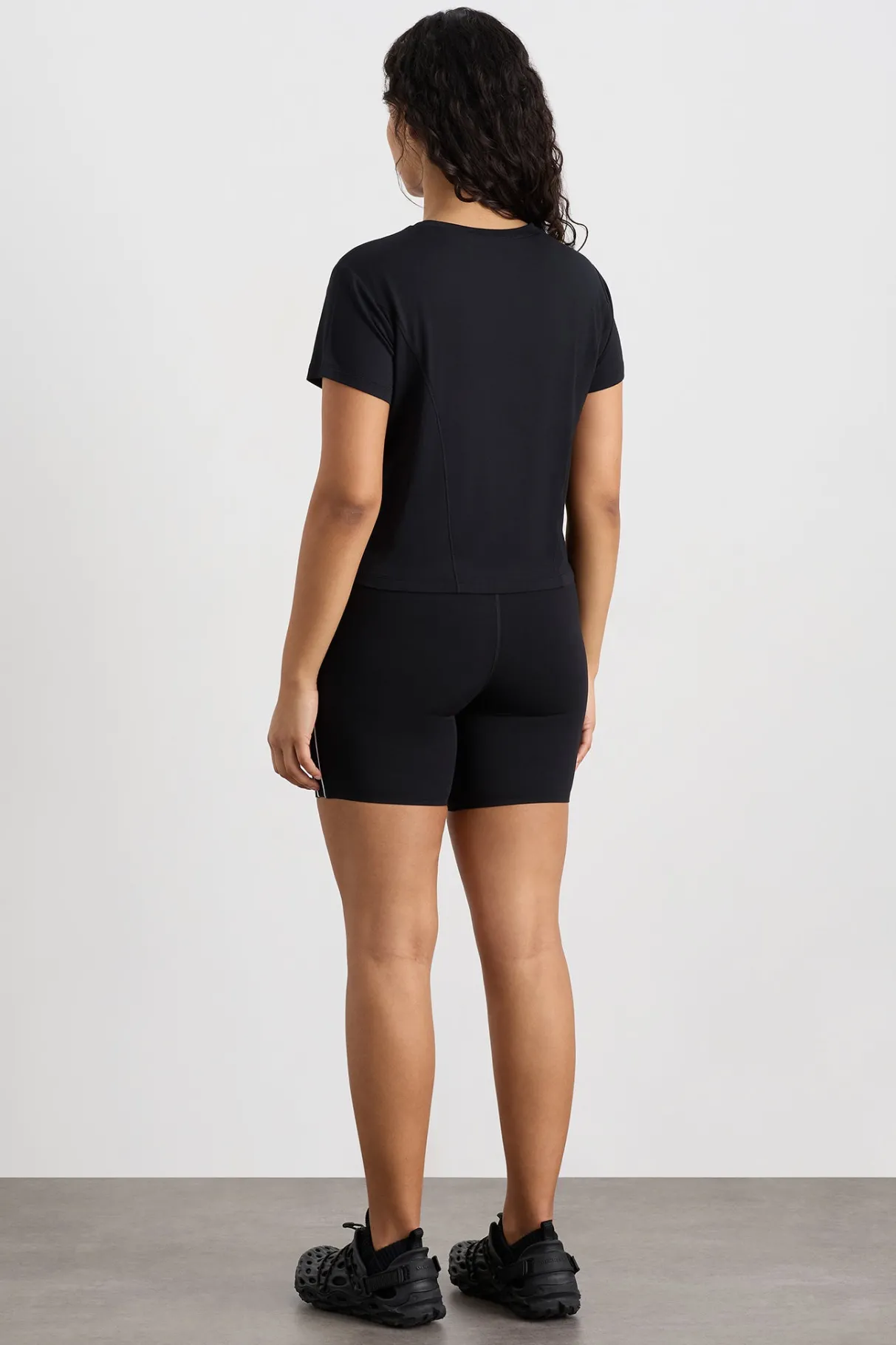 active_tee__7-1.webp Discount Aje ATHLETICA Active Tee 195 Black