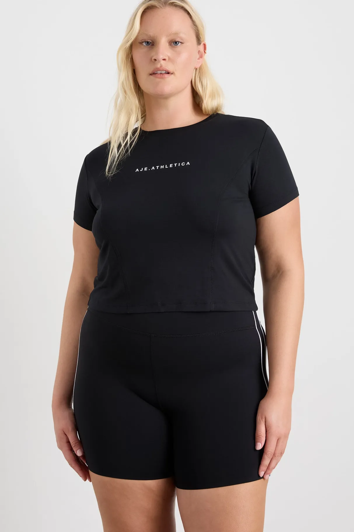 active_tee__9-1.webp Discount Aje ATHLETICA Active Tee 195 Black