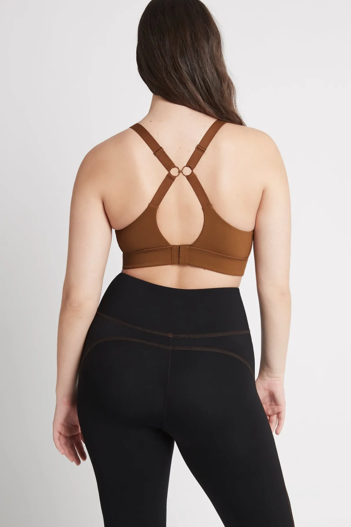 adjustable_strap_sports_bra__7-1.webp Cheap Aje ATHLETICA Adjustable Strap Sports Bra 321 Coffee/Gold