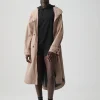 Store Aje ATHLETICA Anorak Spray Coat 766 Dune