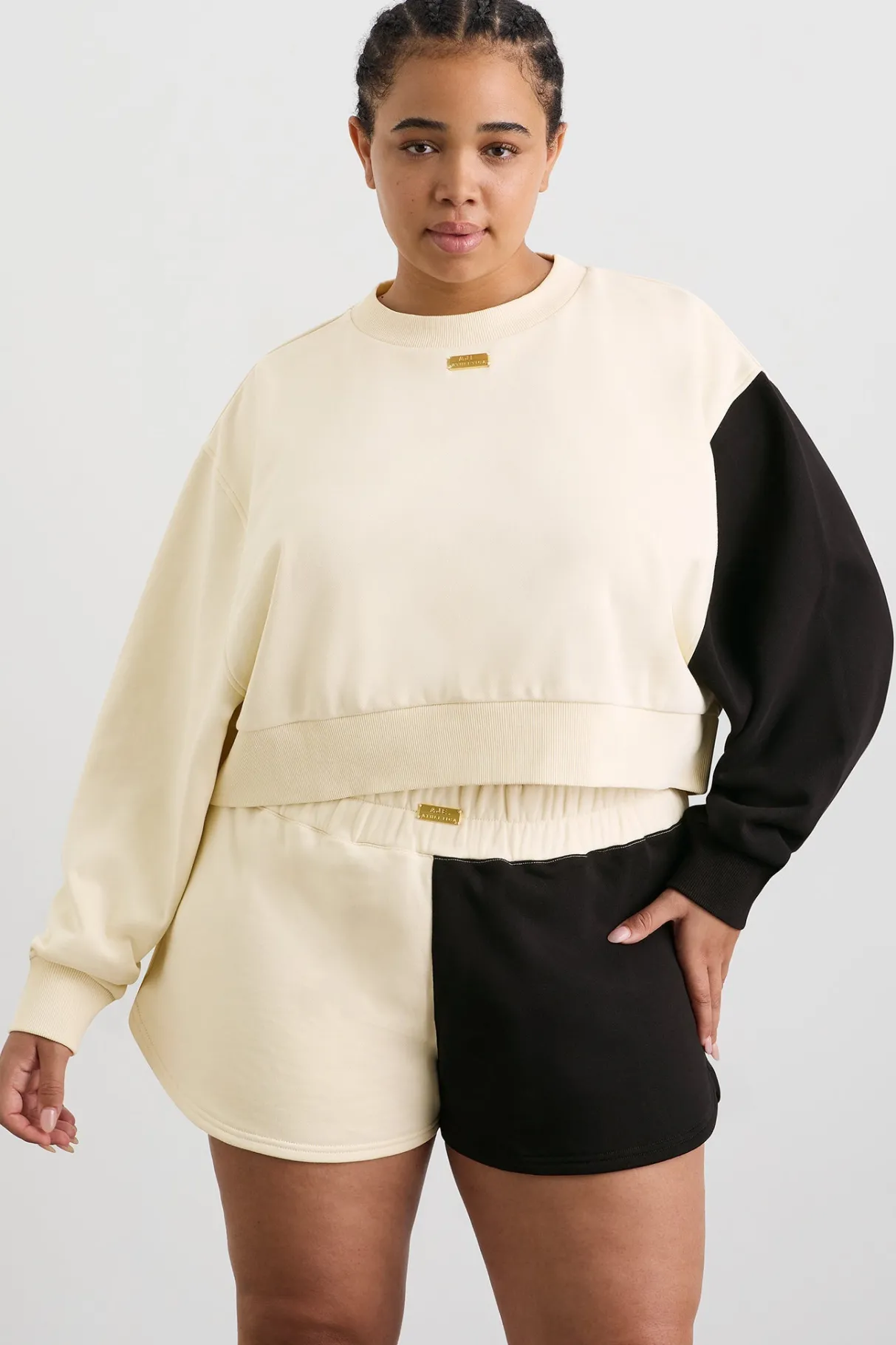 batwing_crew_neck__11.webp Cheap Aje ATHLETICA Batwing Crew Neck 426 Limestone Beige Black