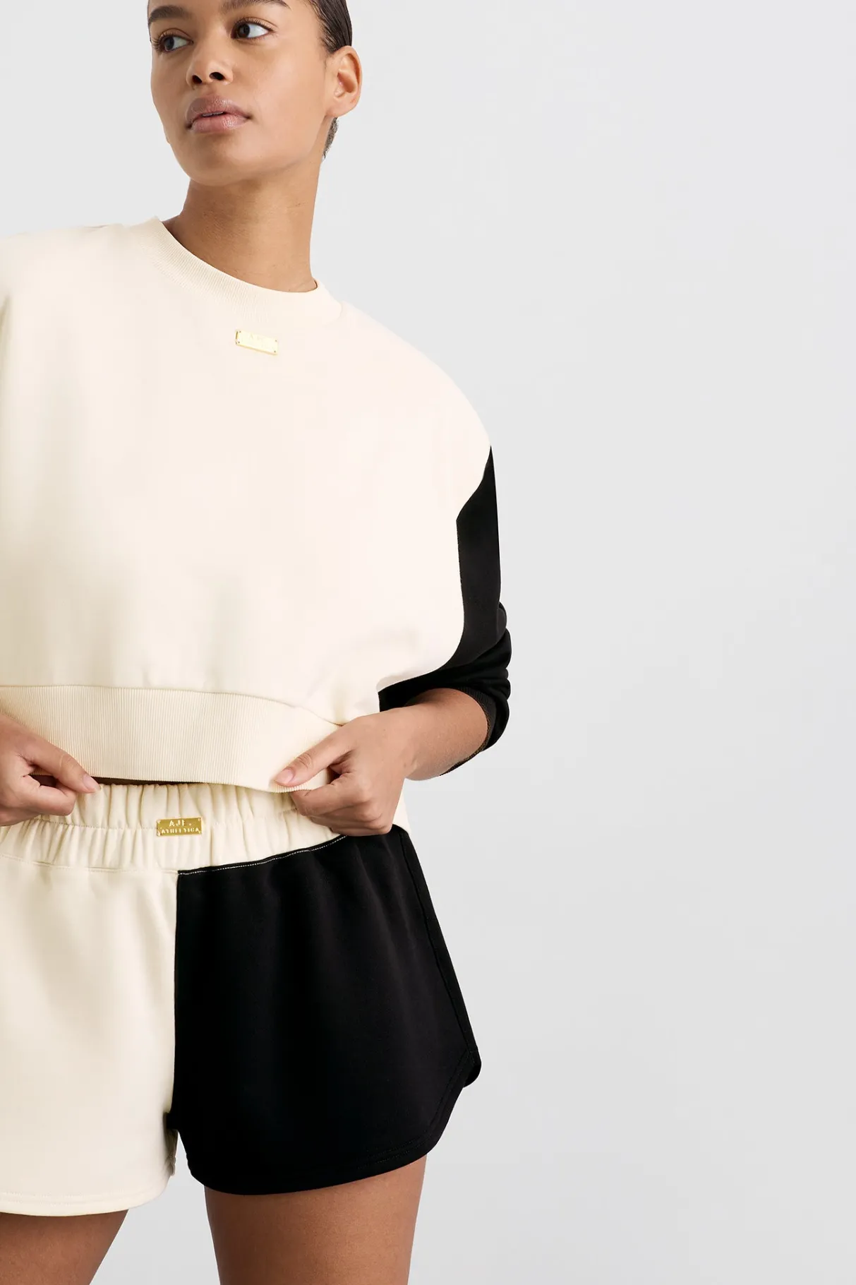 batwing_crew_neck__9.webp Cheap Aje ATHLETICA Batwing Crew Neck 426 Limestone Beige Black