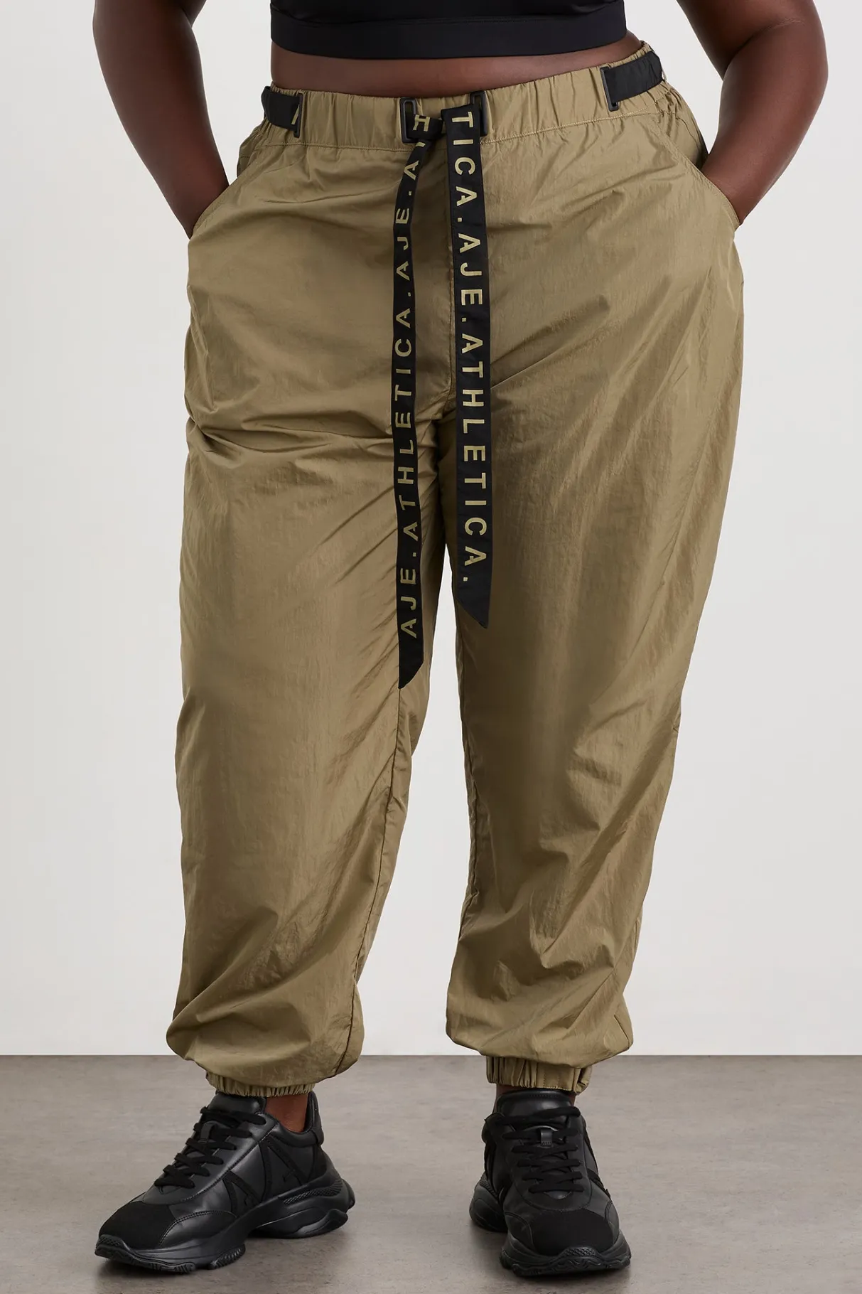 belted_windbreak_pant__11.webp Cheap Aje ATHLETICA Belted Windbreak Pant 502 Soft Khaki Black