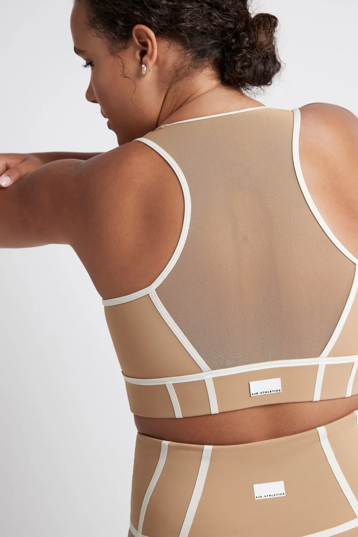 bonded_seam_training_sports_bra__7.webp Best Aje ATHLETICA Bonded Seam Training Sports Bra 310 Beige/Light Ivory