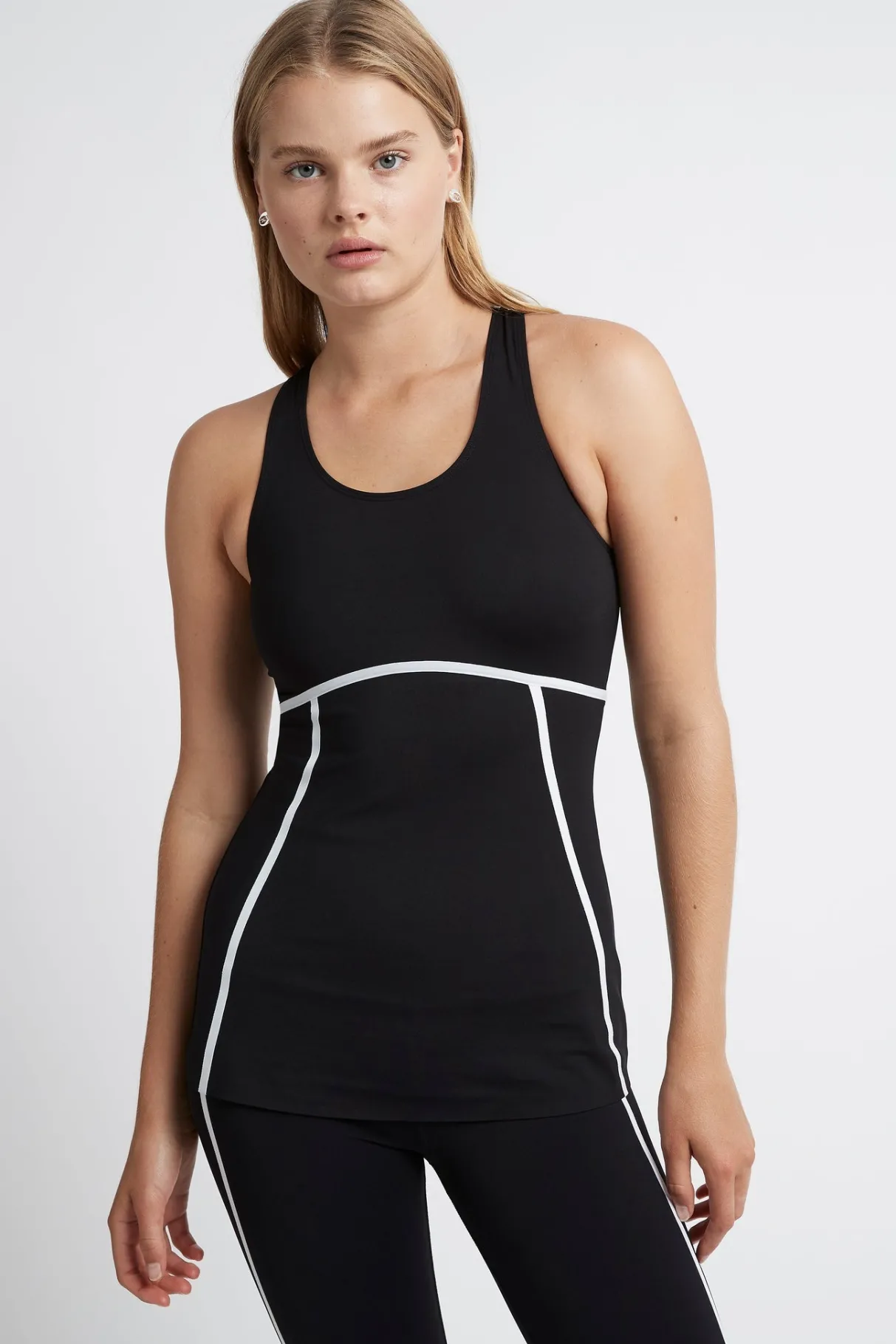 bonded_seam_training_tank__0.webp Shop Aje ATHLETICA Bonded Seam Training Tank 115 Black/White