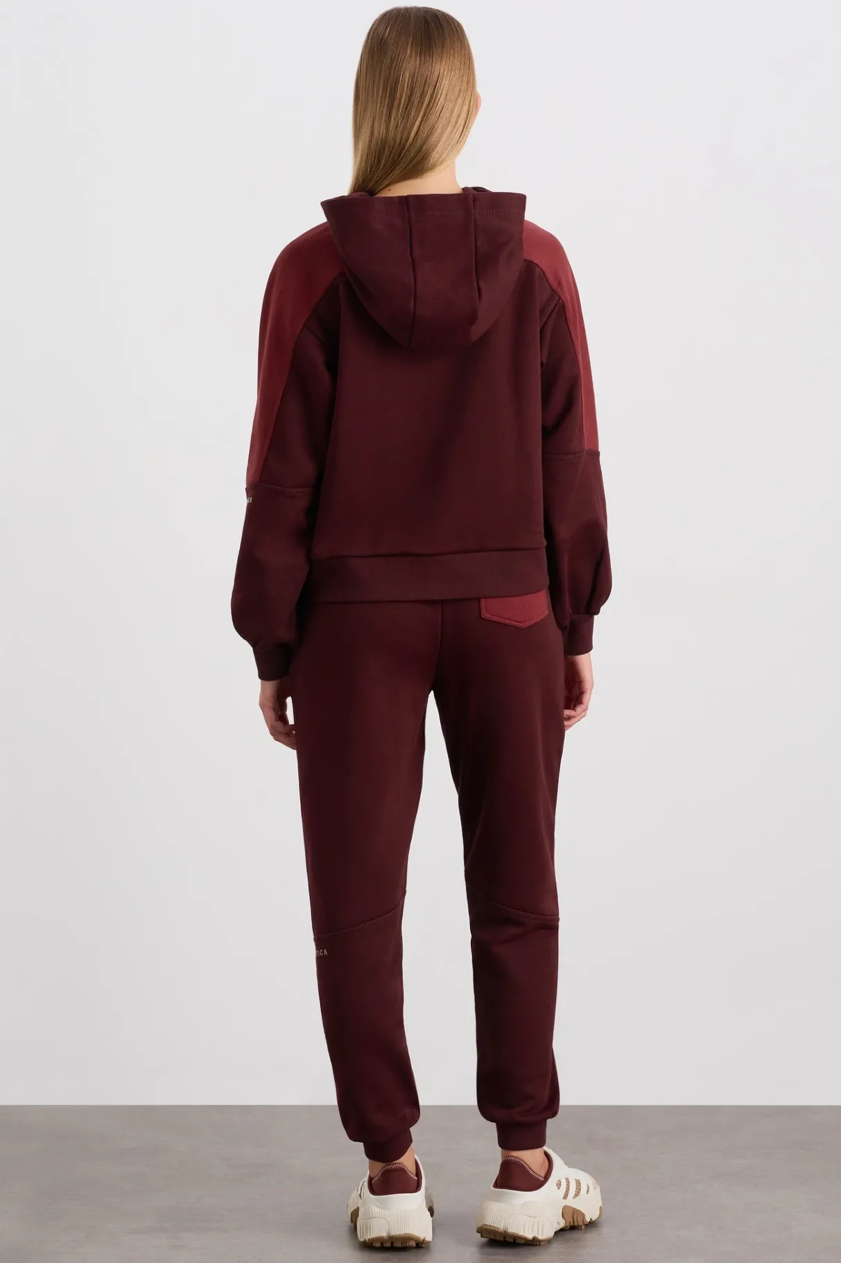 boxy_cropped_hoodie__4.webp Fashion Aje ATHLETICA Boxy Cropped Hoodie 405 Burgundy Red Currant