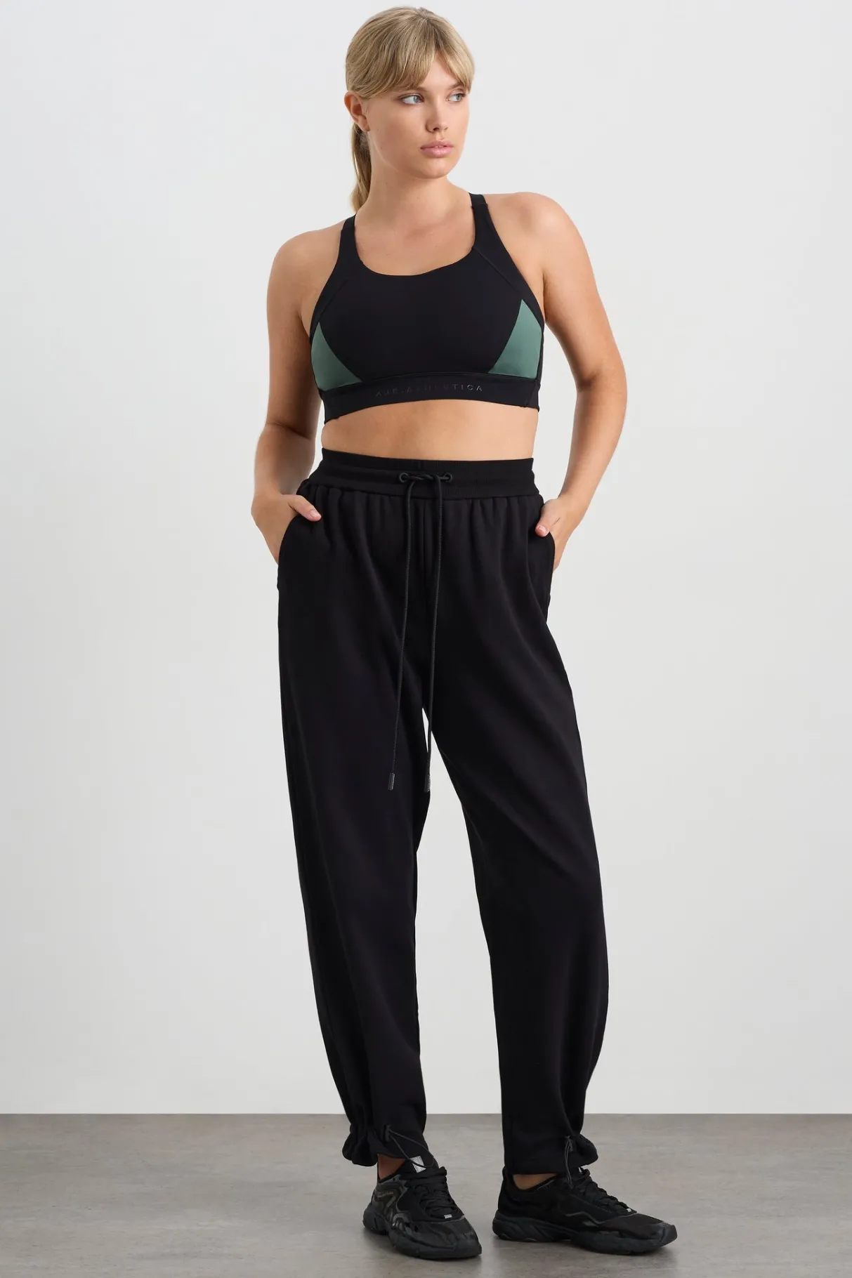 bungee_jogger__7.webp Flash Sale Aje ATHLETICA Bungee Jogger 511 Black