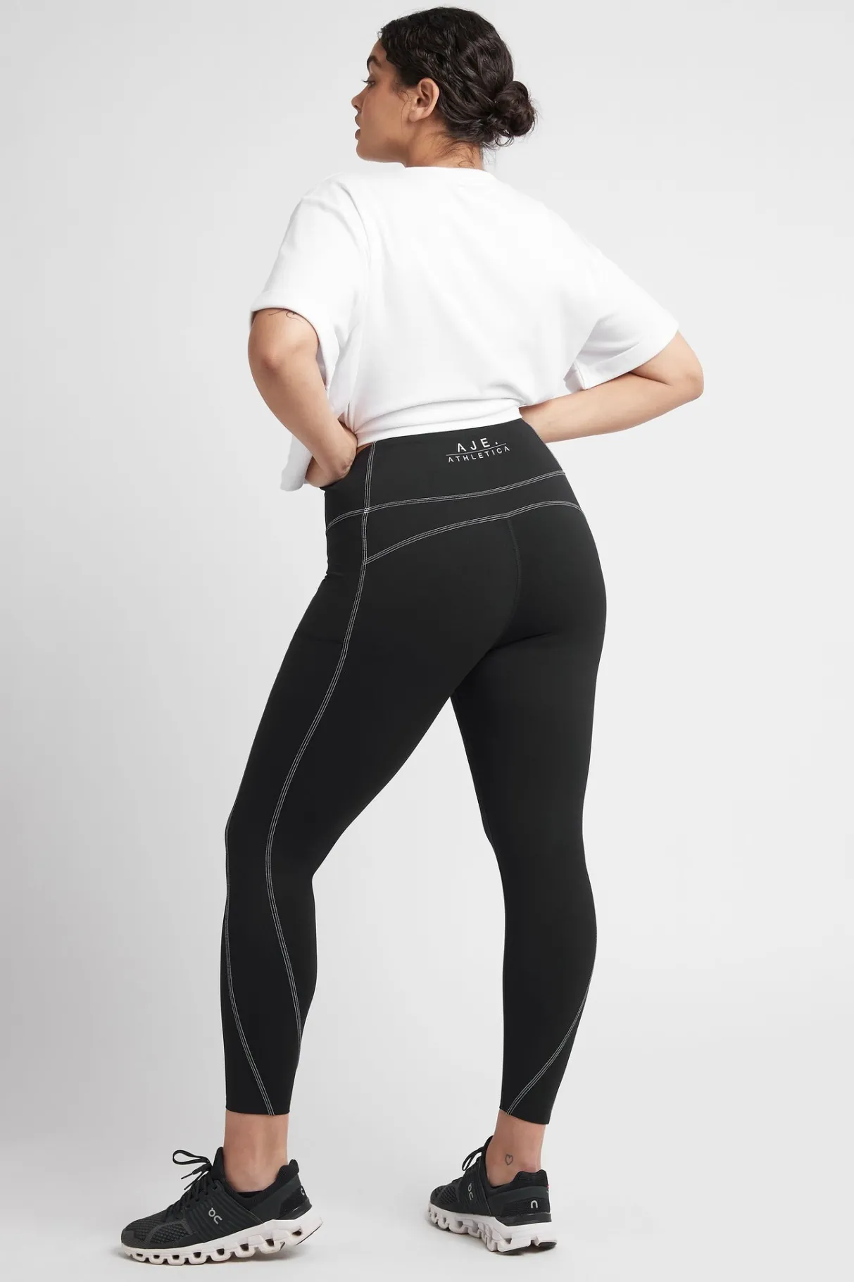 classic__legging__12.webp Clearance Aje ATHLETICA Classic 7/8 Legging 202 Black/White