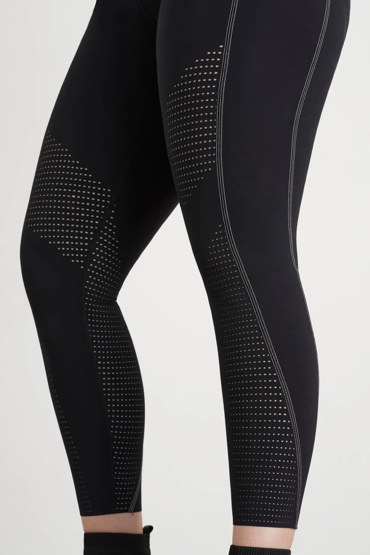 classic_laser_cut_full_length_legging__14.webp New Aje ATHLETICA Classic Laser Cut Full Length Legging 202 Black/White