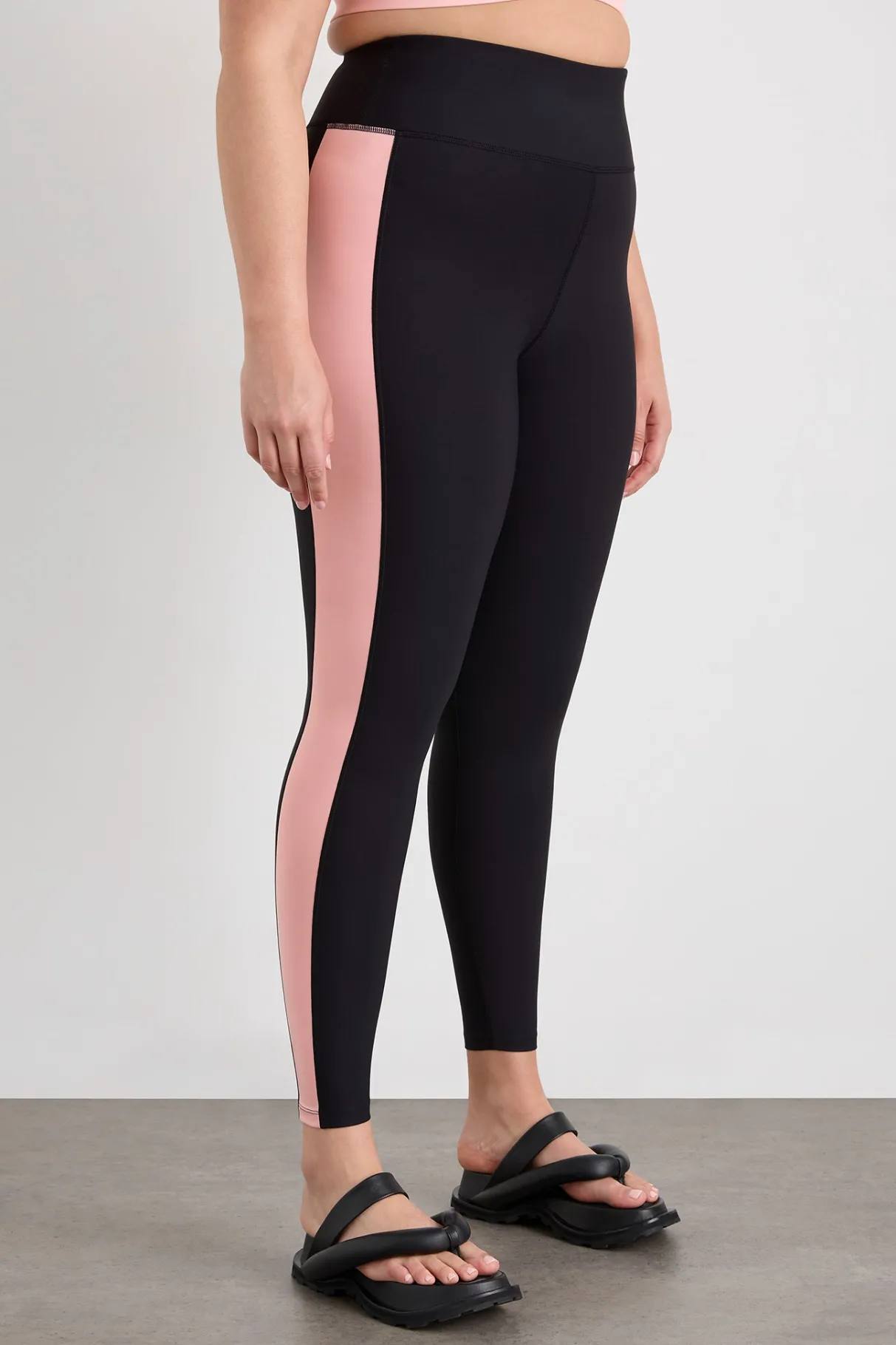 colour_block_ankle_length_legging__10-1.webp Online Aje ATHLETICA Colour Block Ankle Length Legging 212 Black / Millennial Pink