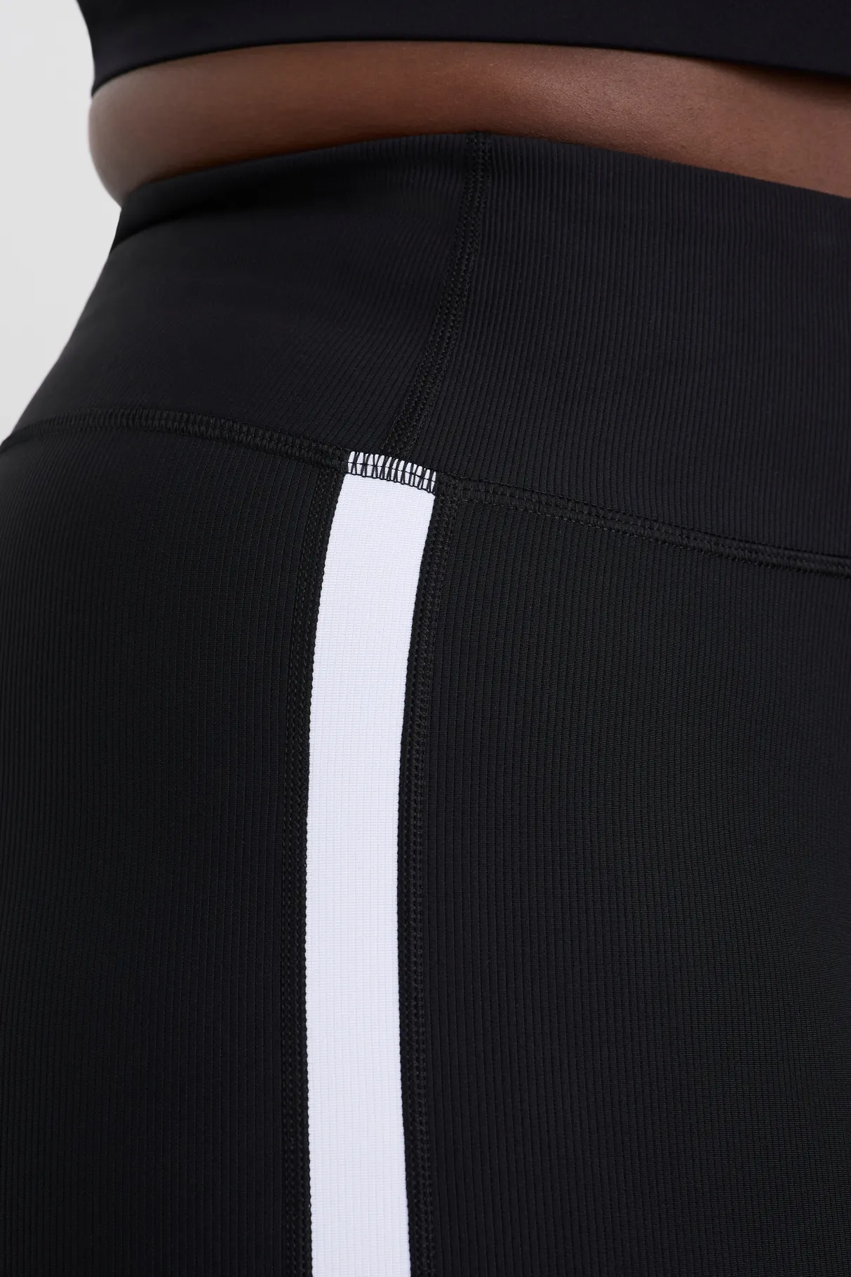 contrast_split_hem_legging__13.webp Shop Aje ATHLETICA Contrast Split Hem Legging 205 Black