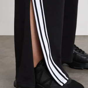 Store Aje ATHLETICA Contrast Zip Trackpants 504 Black