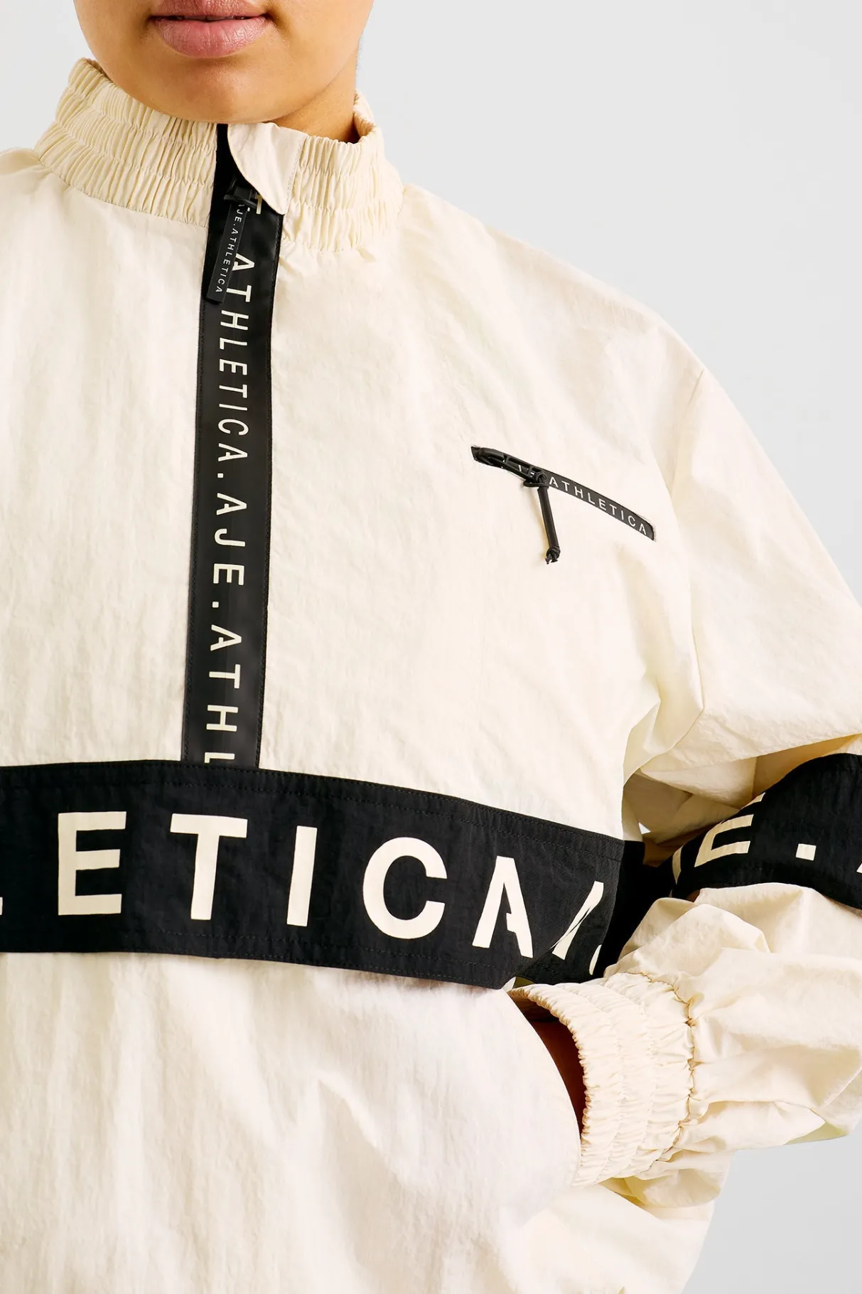 convertible_jacket__15.webp Hot Aje ATHLETICA Convertible Jacket 742 Limestone Beige Black