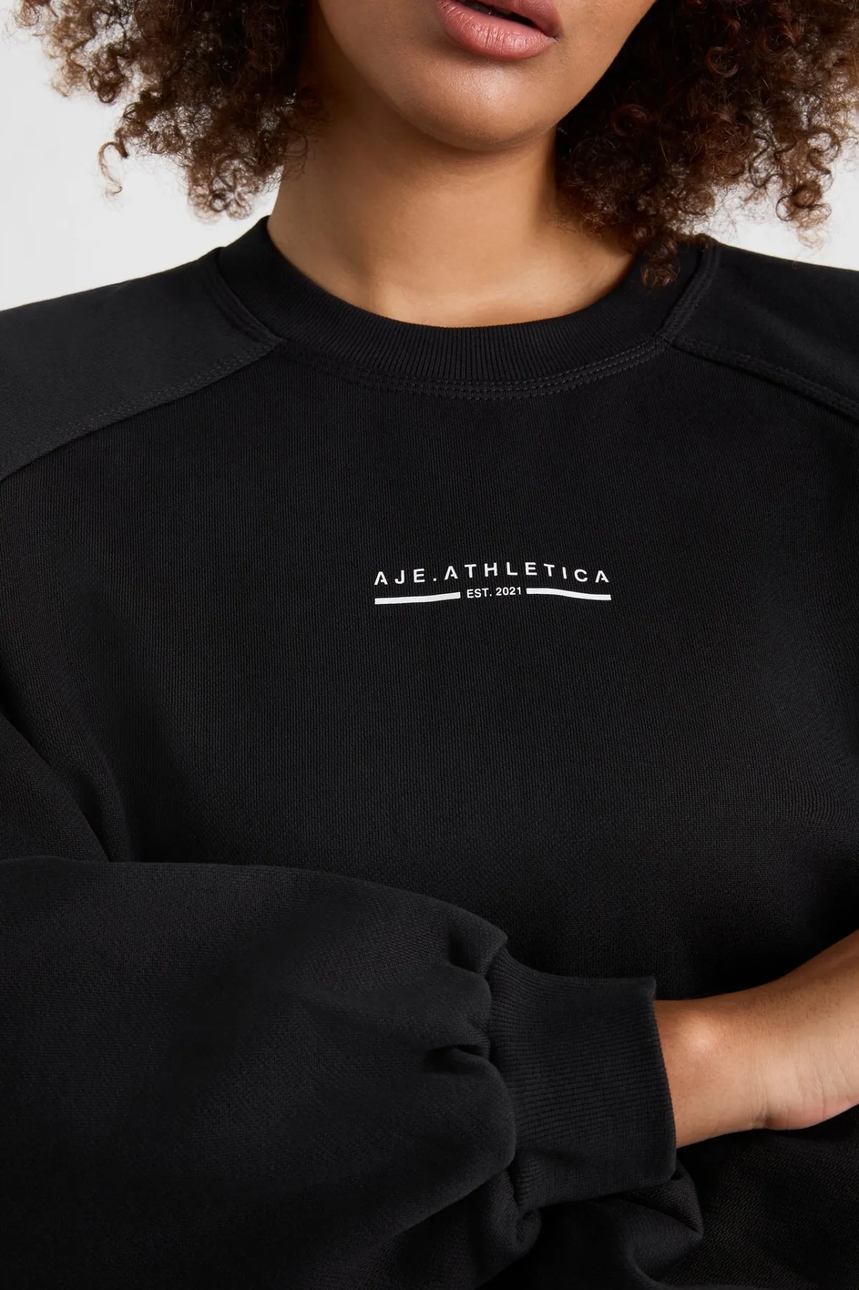 crew_neck_raglan_jumper__11.webp Cheap Aje ATHLETICA Crew Neck Raglan Jumper 436 Black