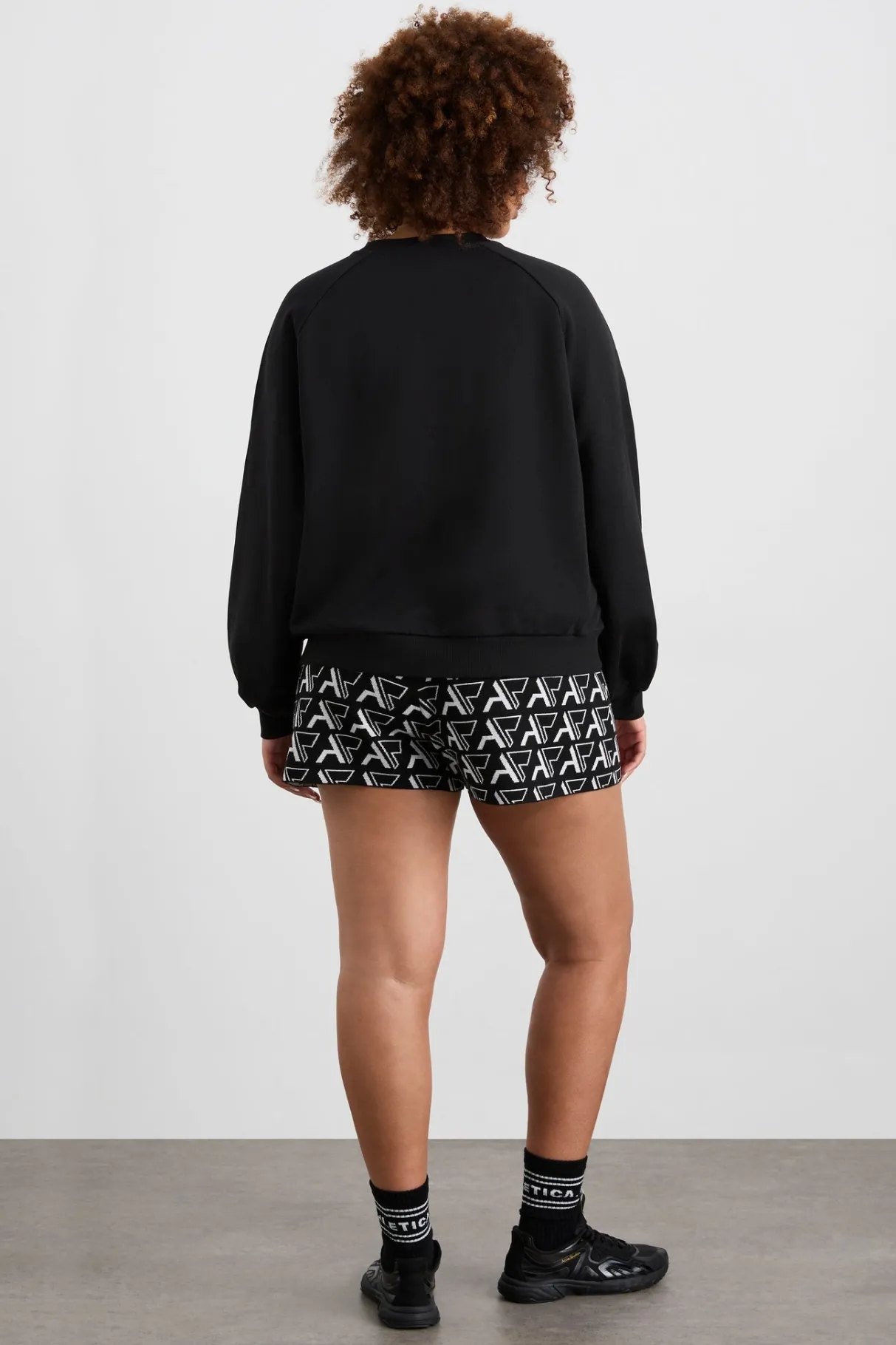 crew_neck_raglan_jumper__12.webp Cheap Aje ATHLETICA Crew Neck Raglan Jumper 436 Black