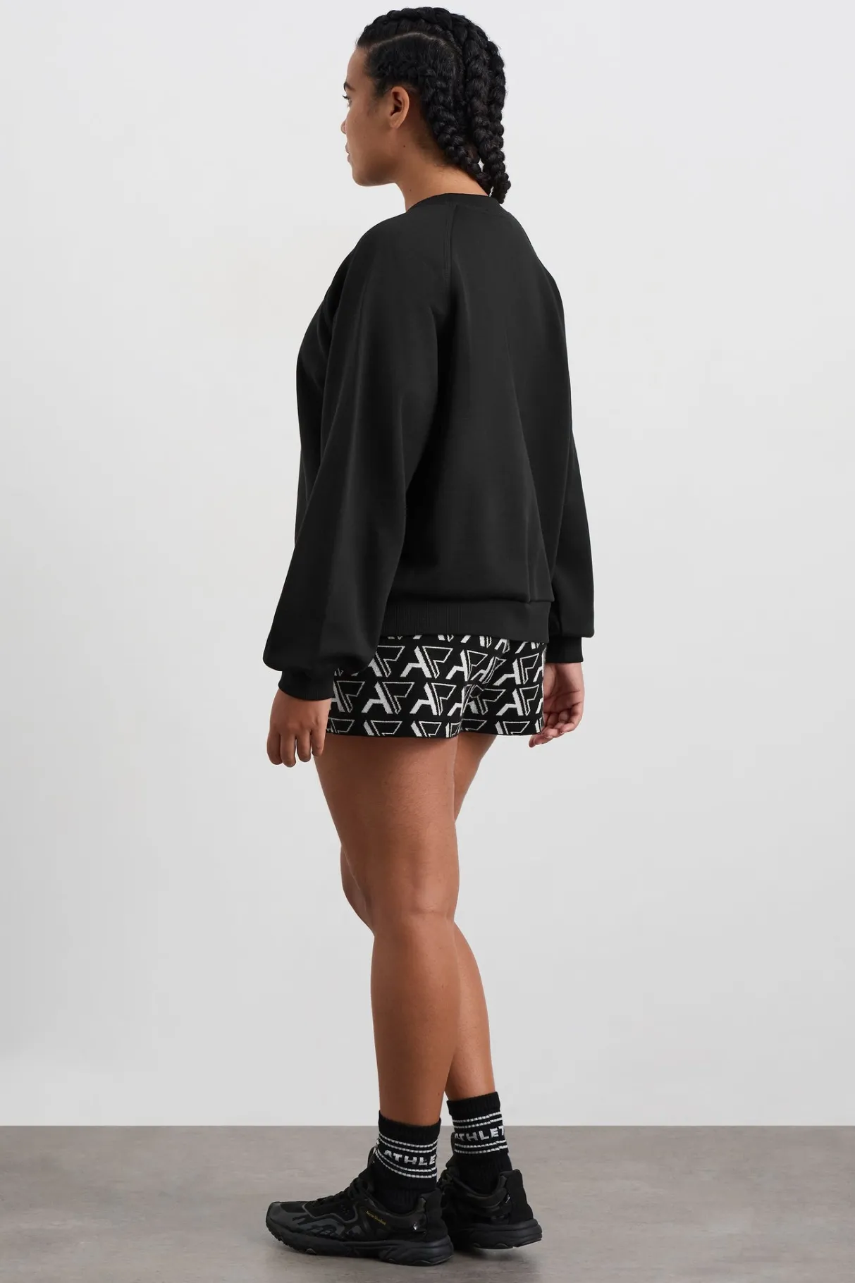 crew_neck_raglan_jumper__8.webp Cheap Aje ATHLETICA Crew Neck Raglan Jumper 436 Black