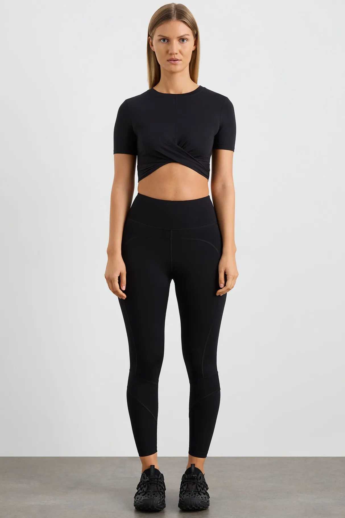 crop_twist_front_tee__2-1.webp Outlet Aje ATHLETICA Crop Twist Front Tee 130 Black
