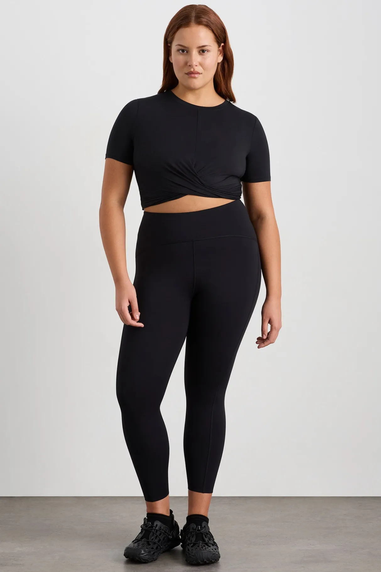 crop_twist_front_tee__6-1.webp Outlet Aje ATHLETICA Crop Twist Front Tee 130 Black