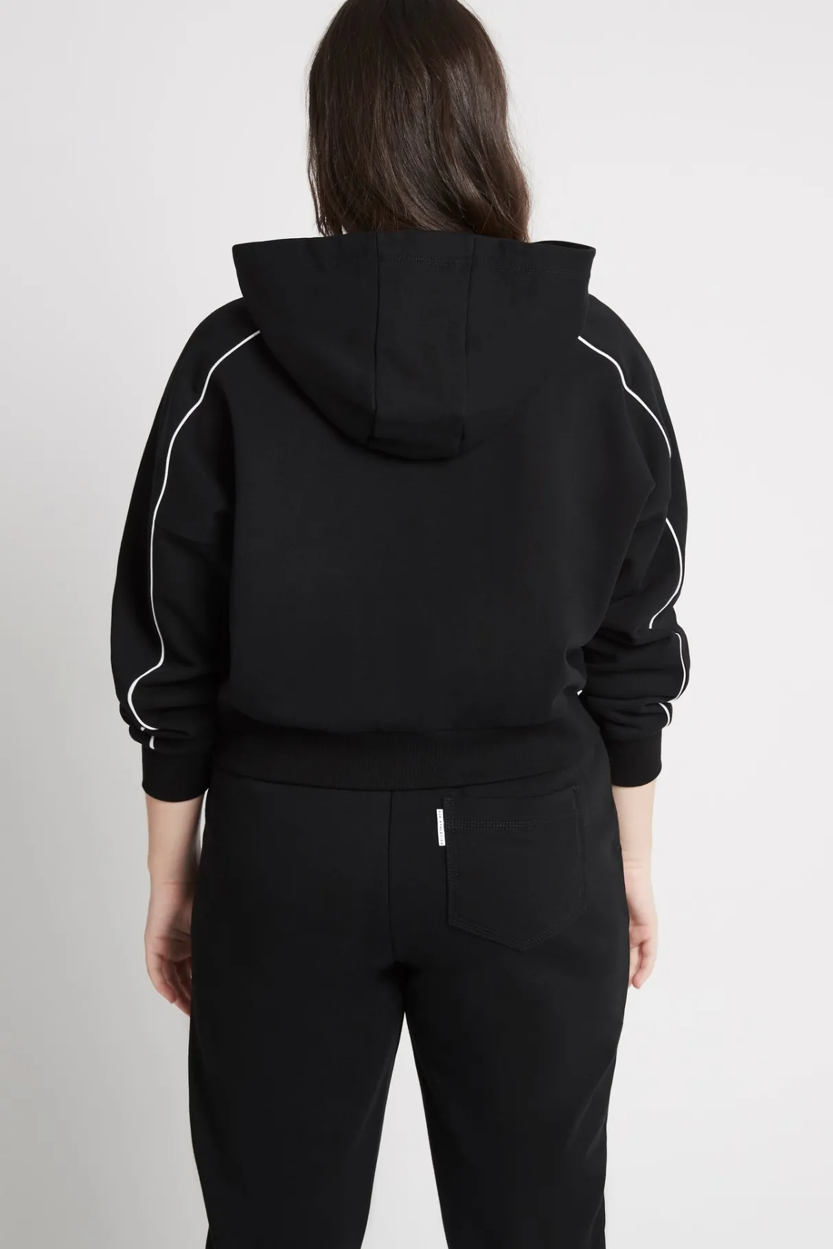 cropped_essential_contrast_piping_hoodie__8.webp Cheap Aje ATHLETICA Cropped Essential Contrast Piping Hoodie 405 Black/White