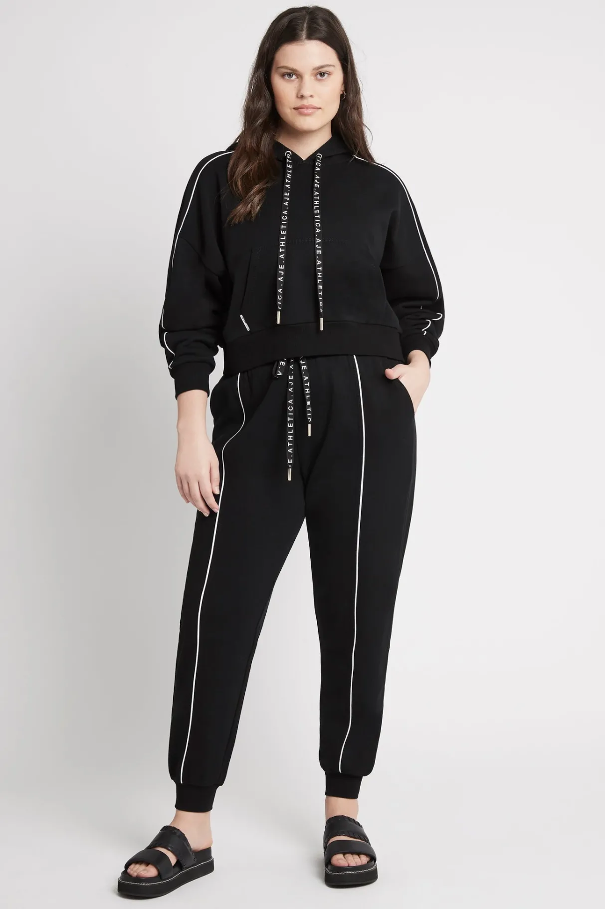cropped_essential_contrast_piping_hoodie__9.webp Cheap Aje ATHLETICA Cropped Essential Contrast Piping Hoodie 405 Black/White
