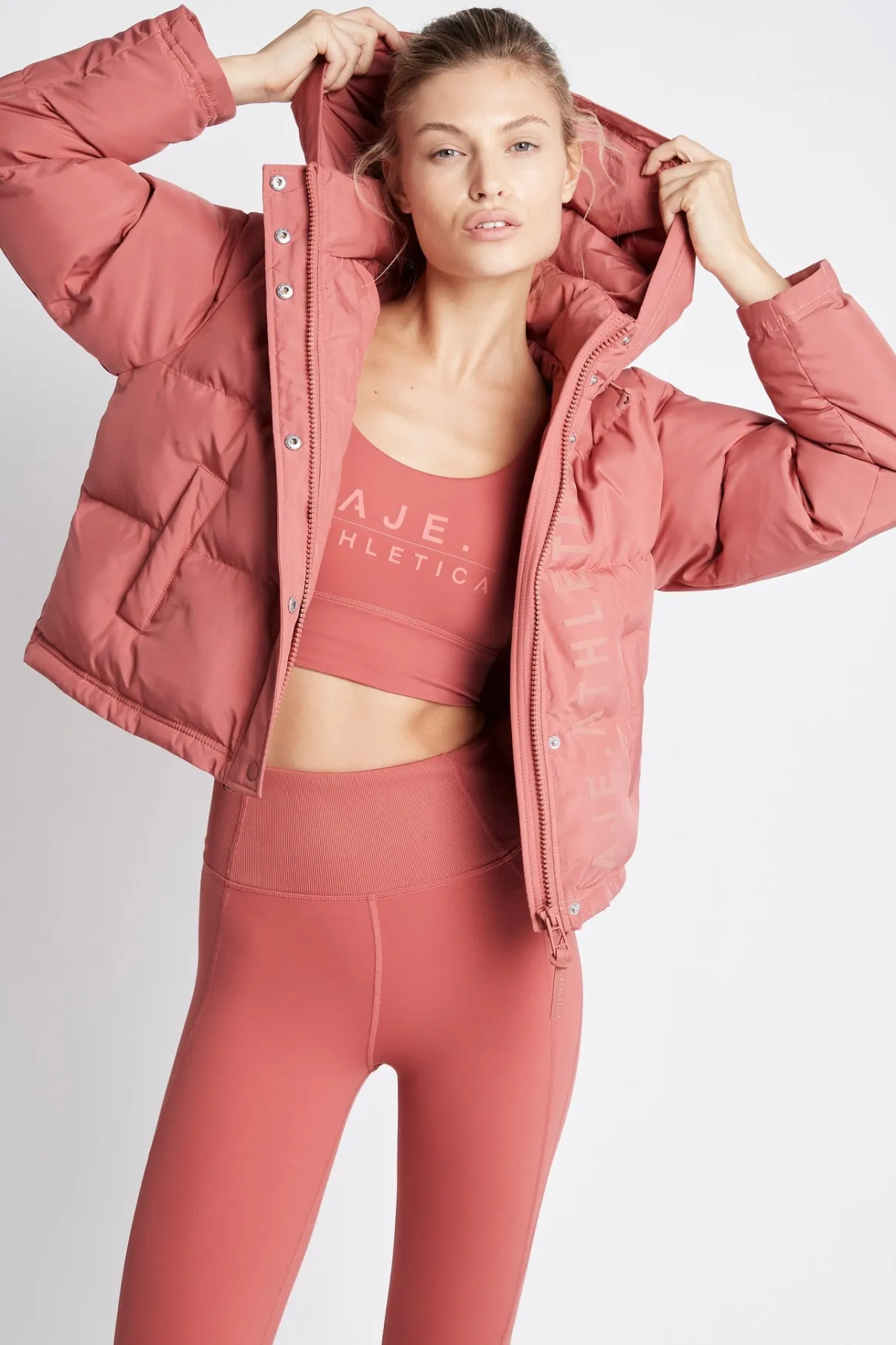 cropped_puffer_jacket__2.webp Hot Aje ATHLETICA Cropped Puffer Jacket 001 Dusty Rose