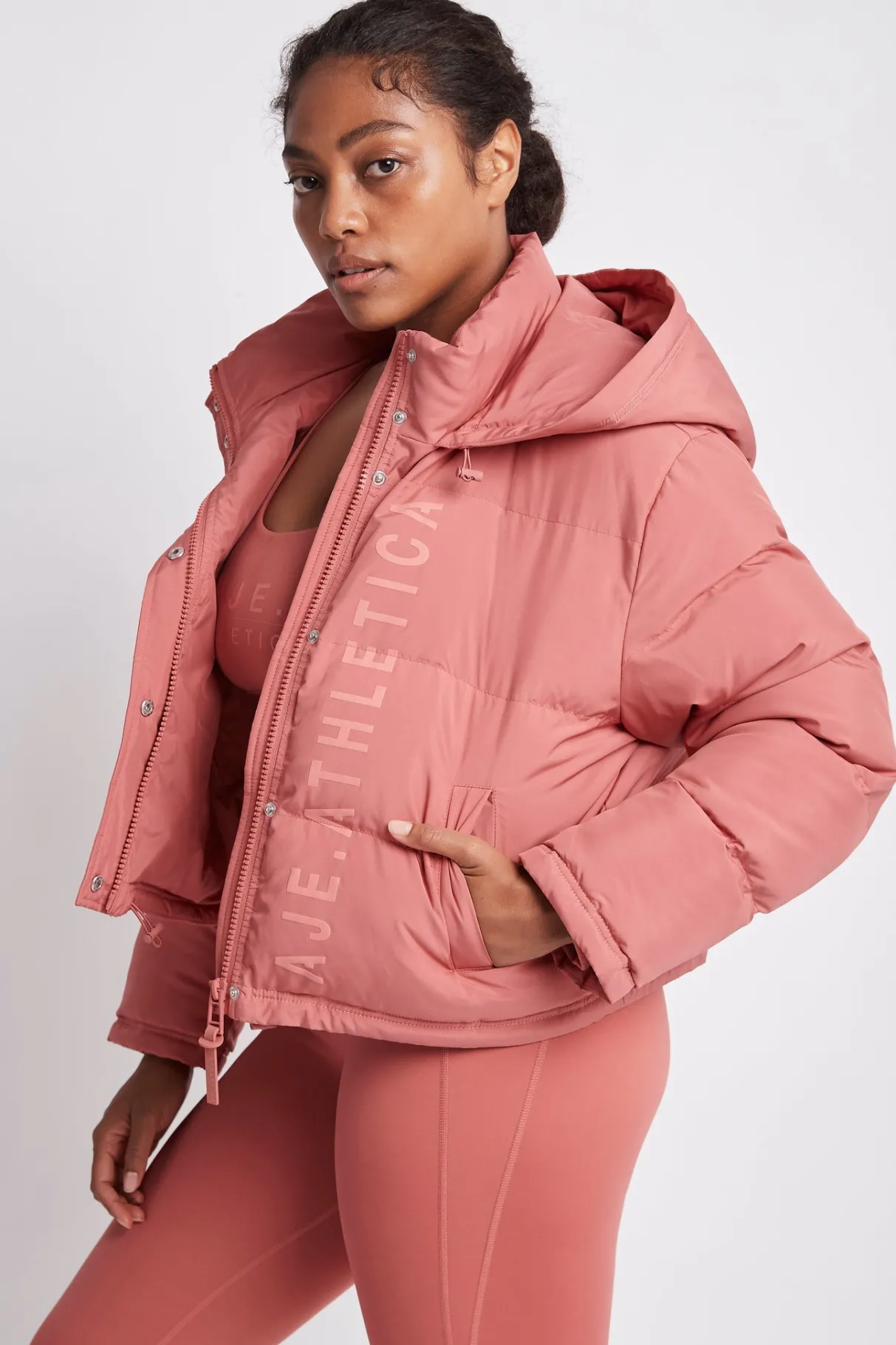 cropped_puffer_jacket__9.webp Hot Aje ATHLETICA Cropped Puffer Jacket 001 Dusty Rose