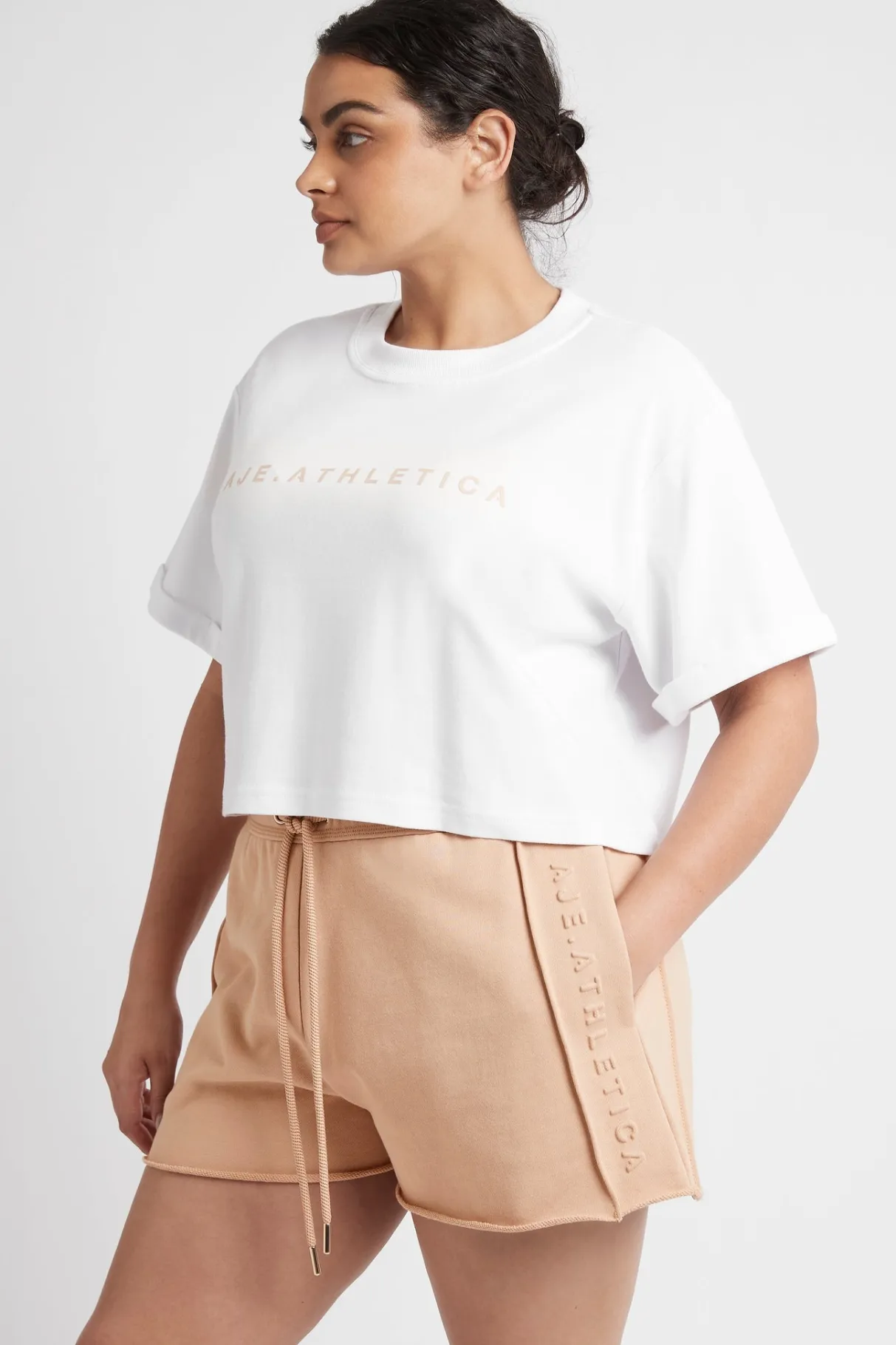 cropped_signature_logo_tshirt__12-1.webp New Aje ATHLETICA Cropped Signature Logo T-Shirt 104 White/Sand