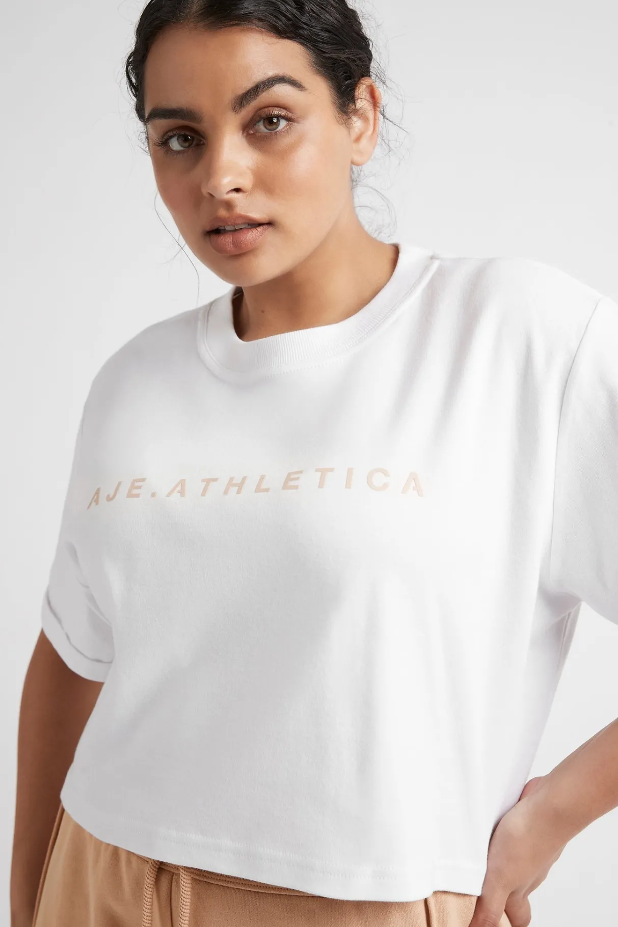cropped_signature_logo_tshirt__13-1.webp New Aje ATHLETICA Cropped Signature Logo T-Shirt 104 White/Sand