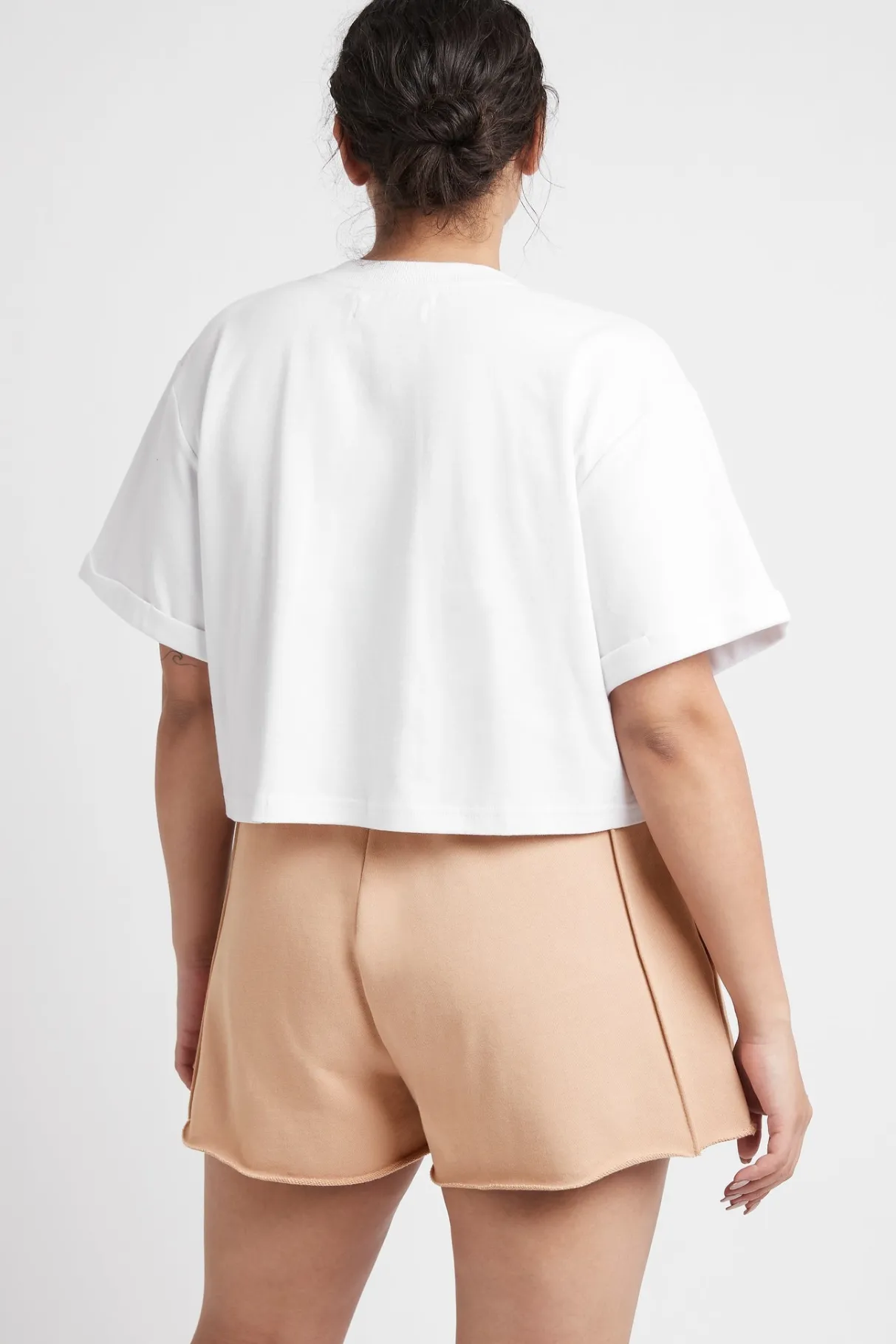 cropped_signature_logo_tshirt__14-1.webp New Aje ATHLETICA Cropped Signature Logo T-Shirt 104 White/Sand