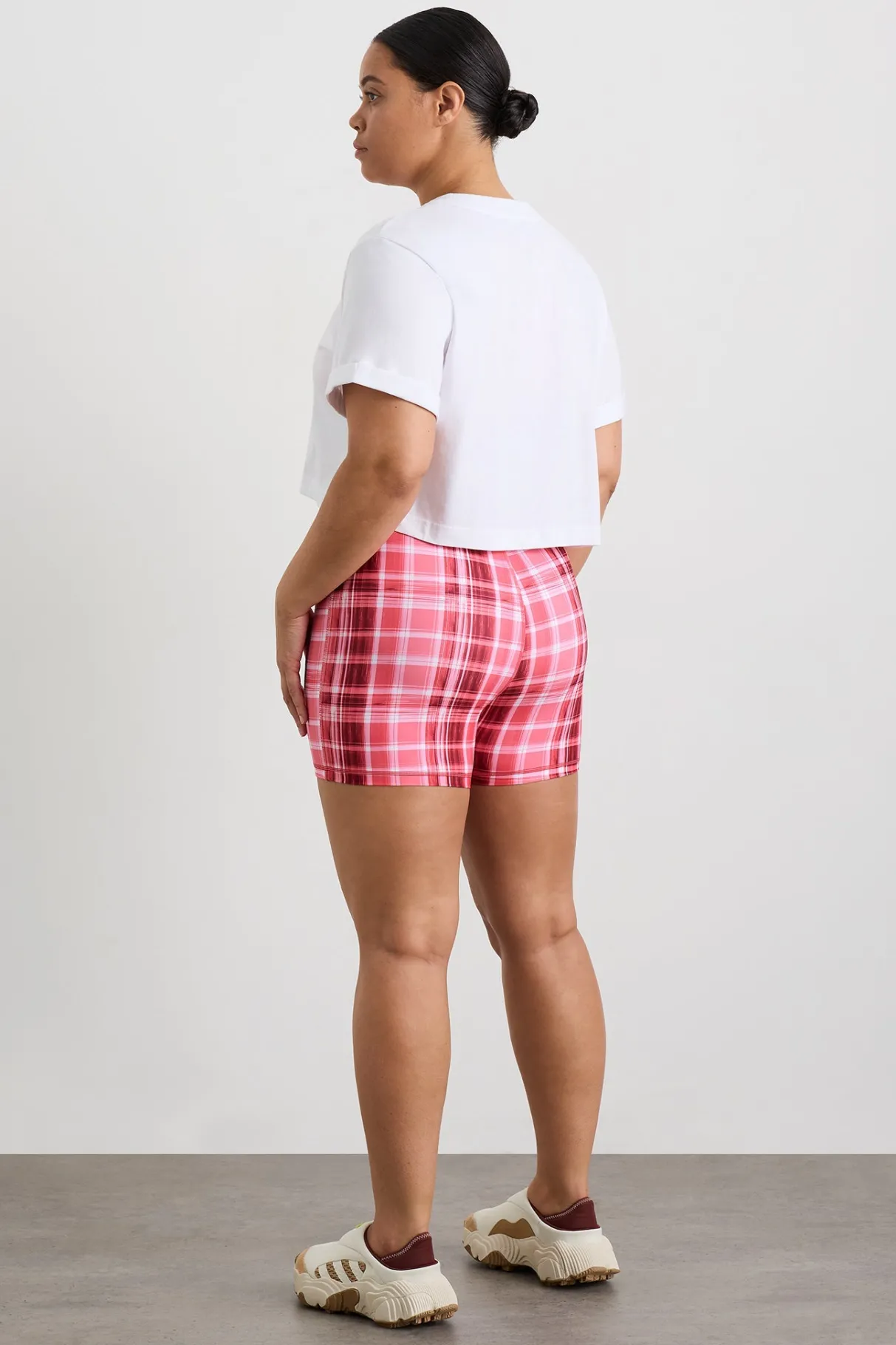 cropped_tee__15.webp Flash Sale Aje ATHLETICA Cropped Tee 105 White Blurred Pink Check