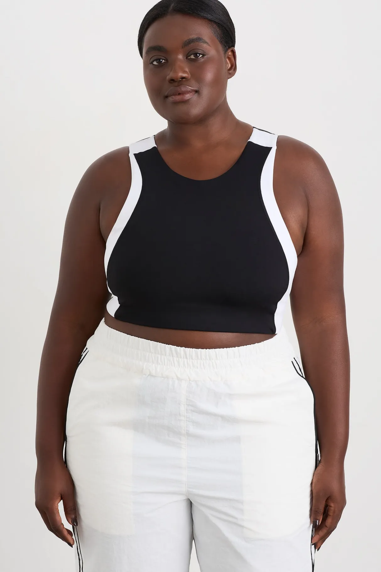 cross_back_crop_top__9-1.webp Outlet Aje ATHLETICA Cross Back Crop Top 311 Black