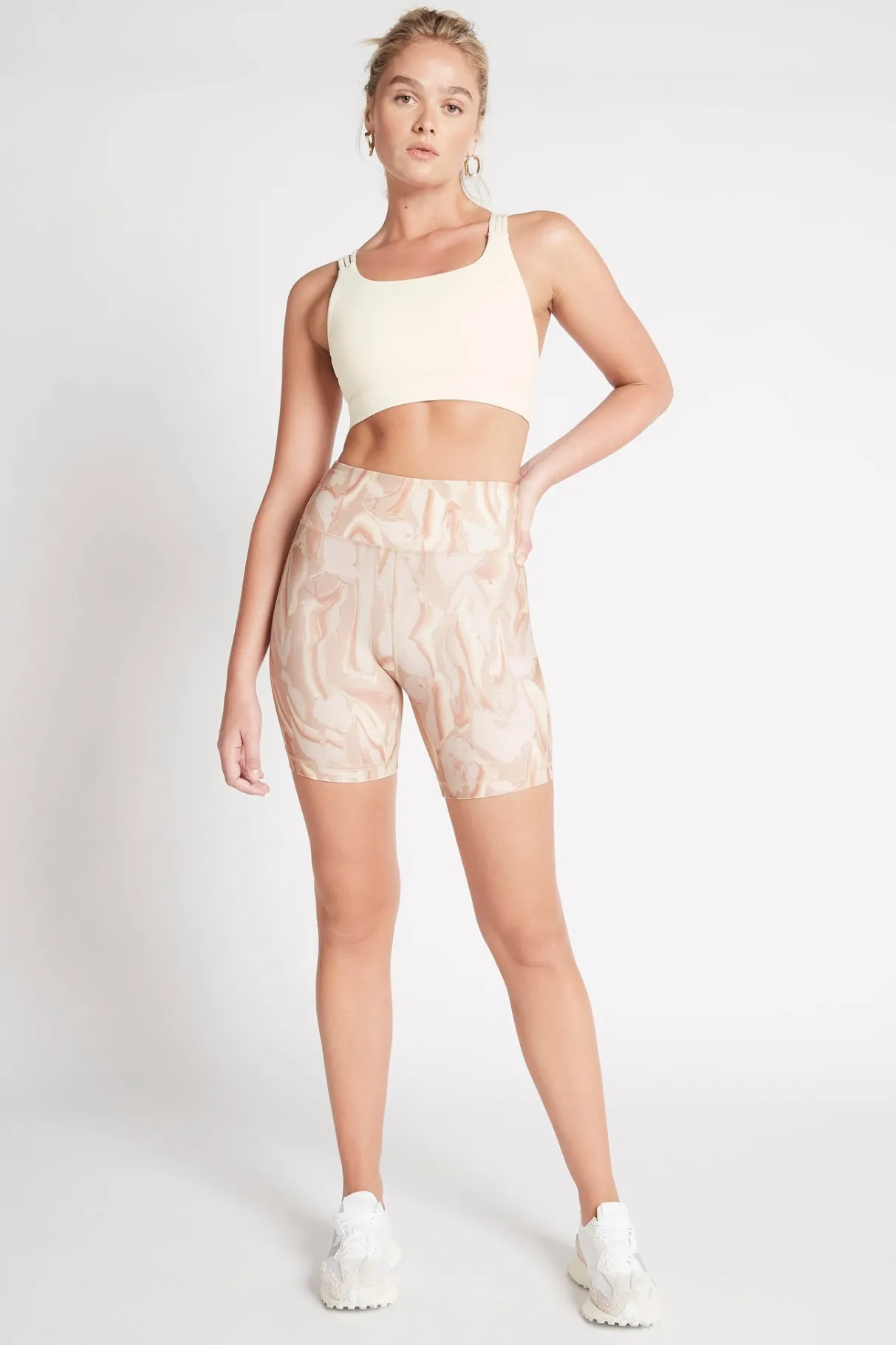 cross_back_sports_bra__5-4.webp Online Aje ATHLETICA Cross Back Sports Bra 323 Light Ivory/Gold