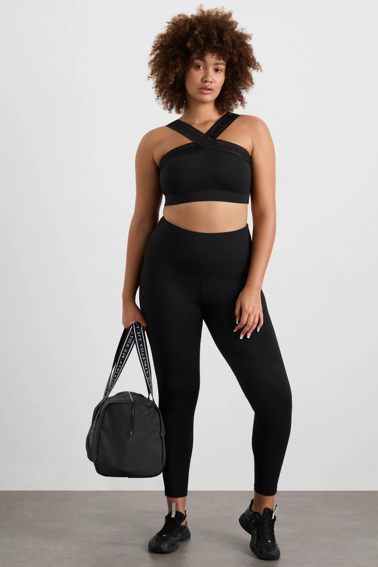 cross_neck_sports_crop__10.webp Outlet Aje ATHLETICA Cross Neck Sports Crop 384 Black