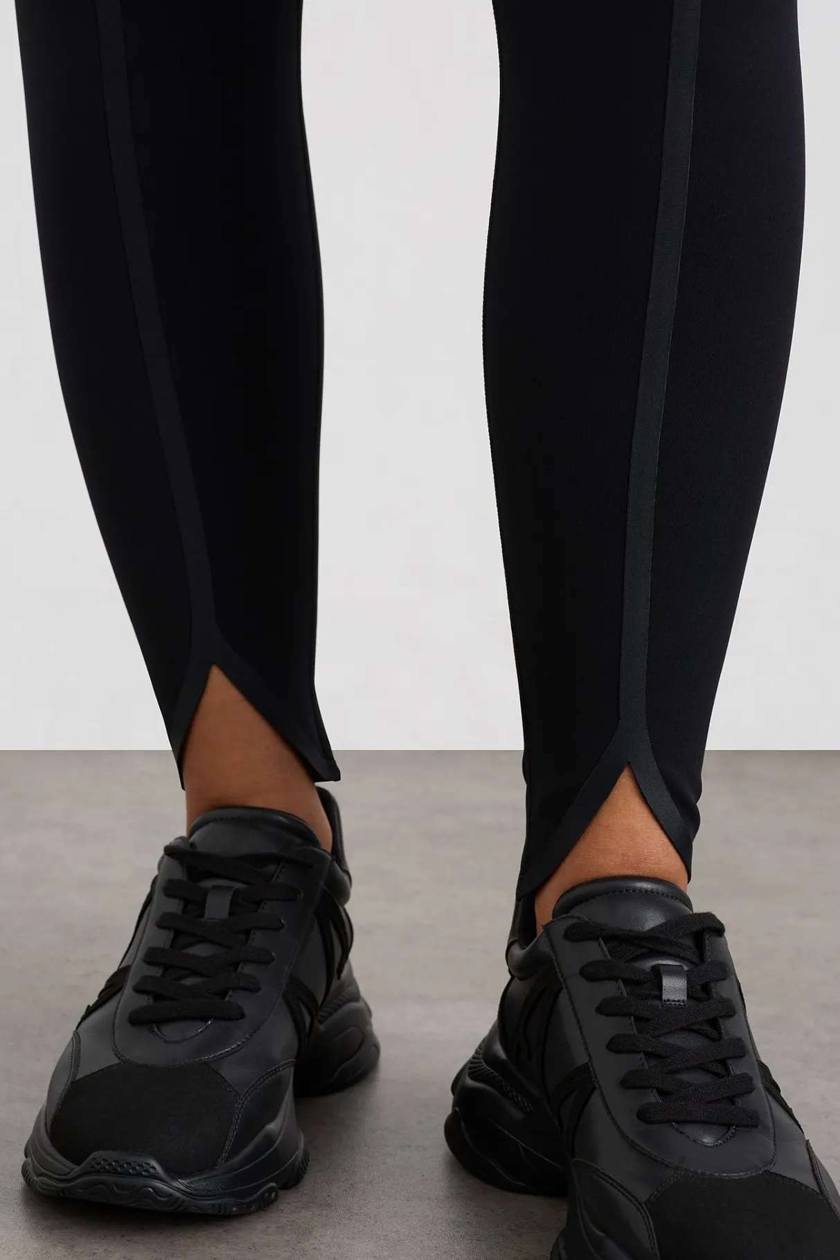 curve_hem_full_length_legging__8.webp Sale Aje ATHLETICA Curve Hem Full Length Legging 203 Black