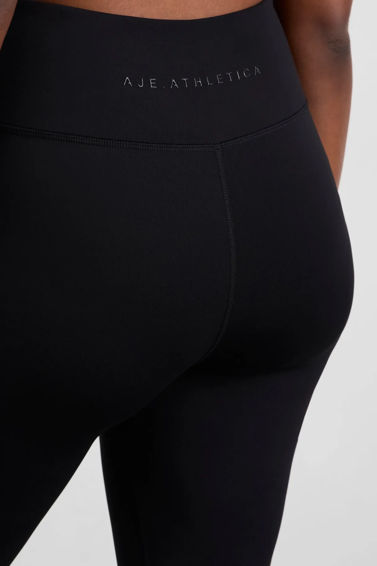 curved_seam__legging__8.webp Cheap Aje ATHLETICA Curved Seam 7/8 Legging 241 Black Soft Khaki
