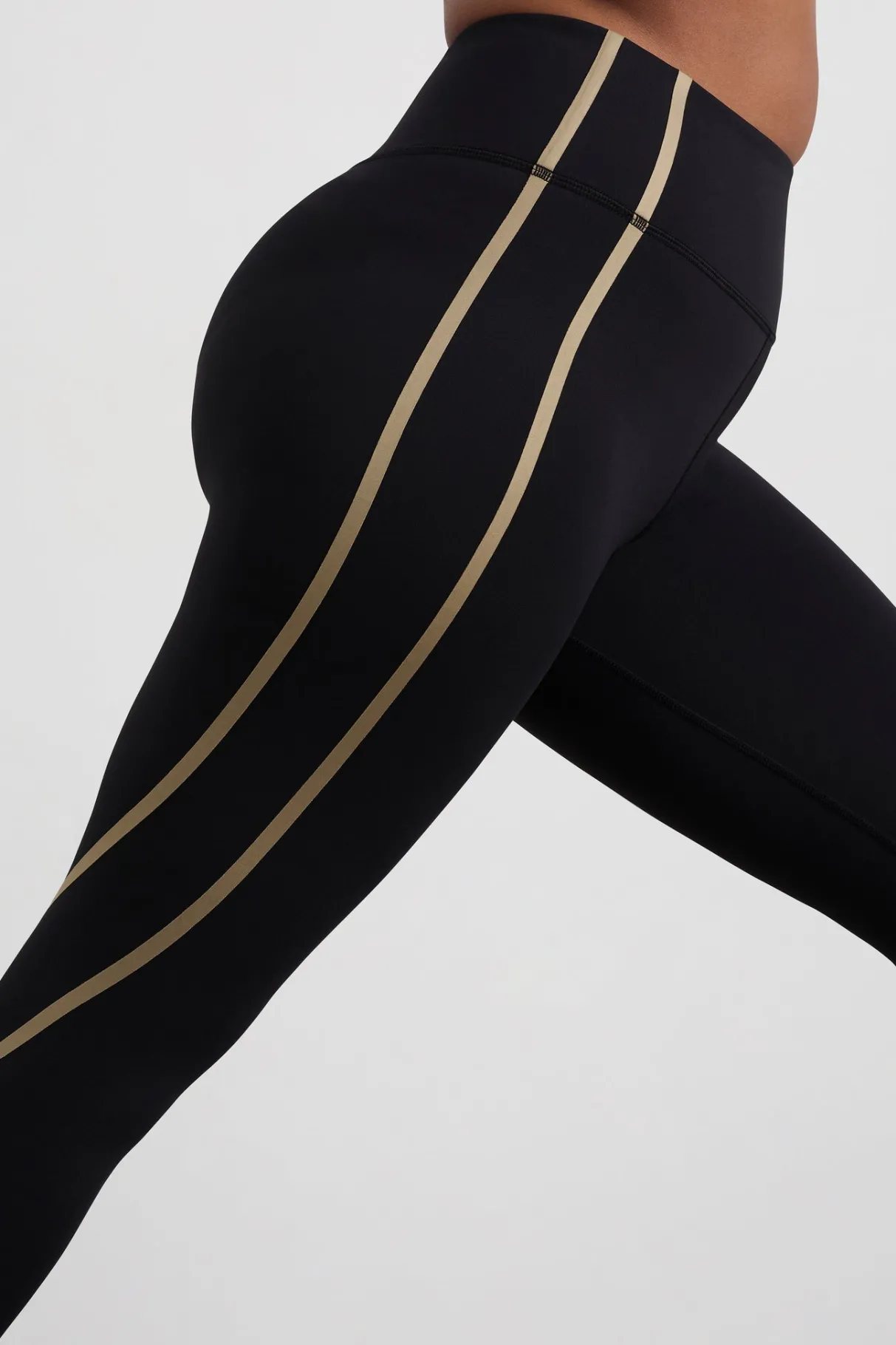 curved_seam__legging__9.webp Cheap Aje ATHLETICA Curved Seam 7/8 Legging 241 Black Soft Khaki