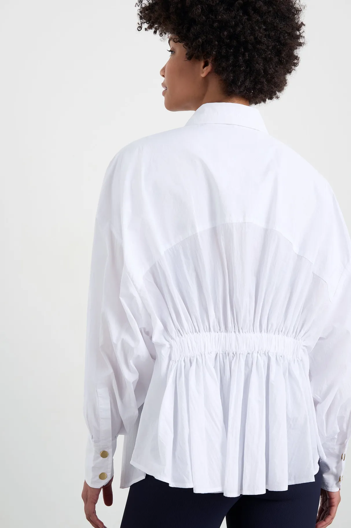 elastic_spray_windbreaker__4-1.webp Clearance Aje ATHLETICA Elastic Spray Windbreaker 430 White