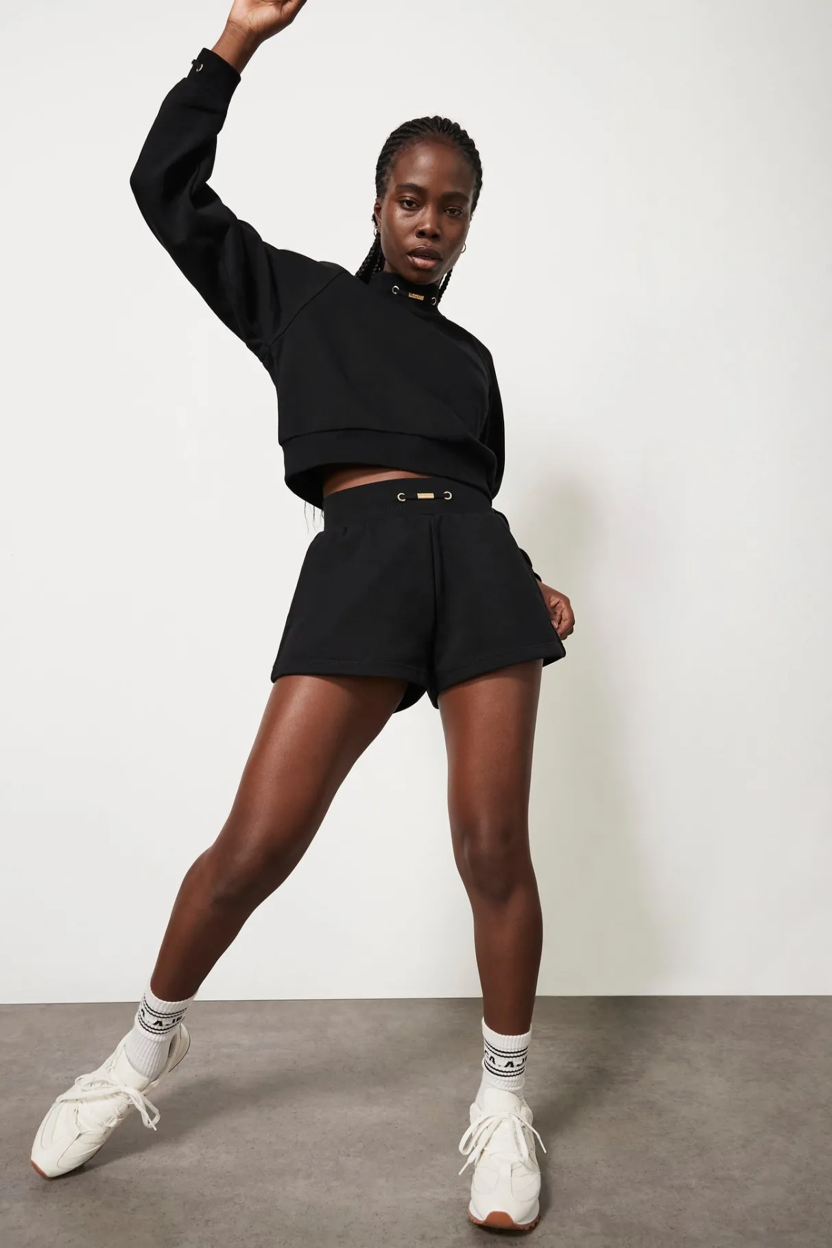 elasticated_everyday_short__6-1.webp Flash Sale Aje ATHLETICA Elasticated Everyday Short 613 Black