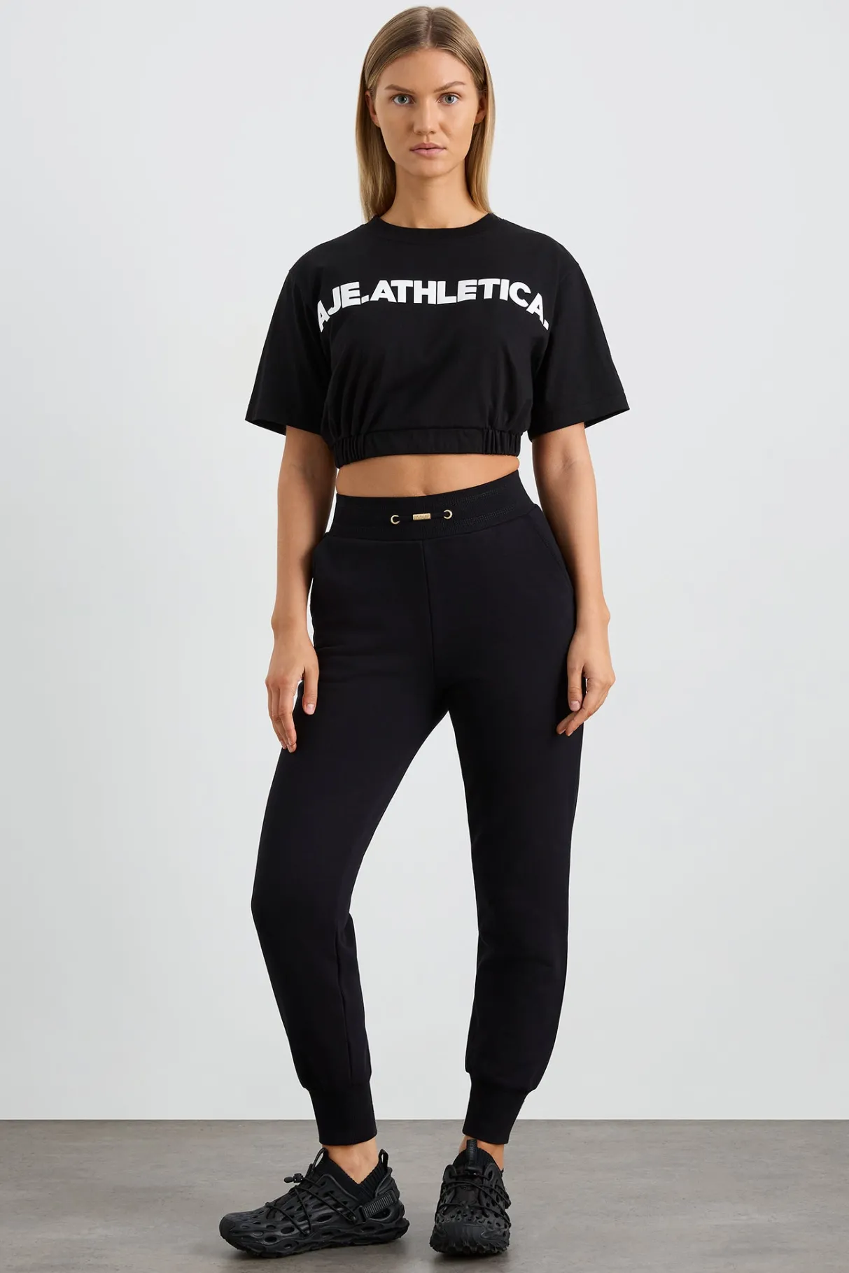 elasticated_logo_crop_tee__2.webp Hot Aje ATHLETICA Elasticated Logo Crop Tee 105 Black