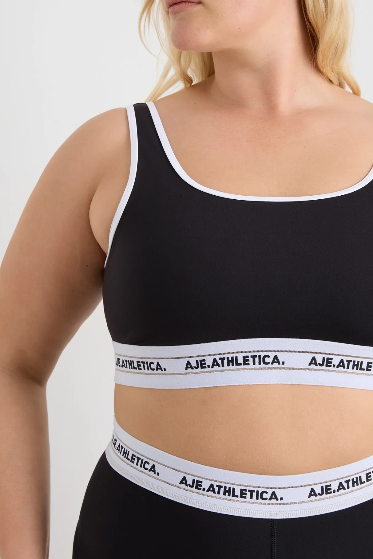 elasticated_sports_bra__12.webp Shop Aje ATHLETICA Elasticated Sports Bra 337 Black
