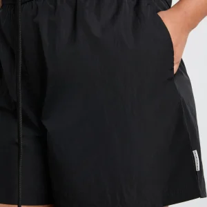 New Aje ATHLETICA Elasticated Spray Short 642 Black