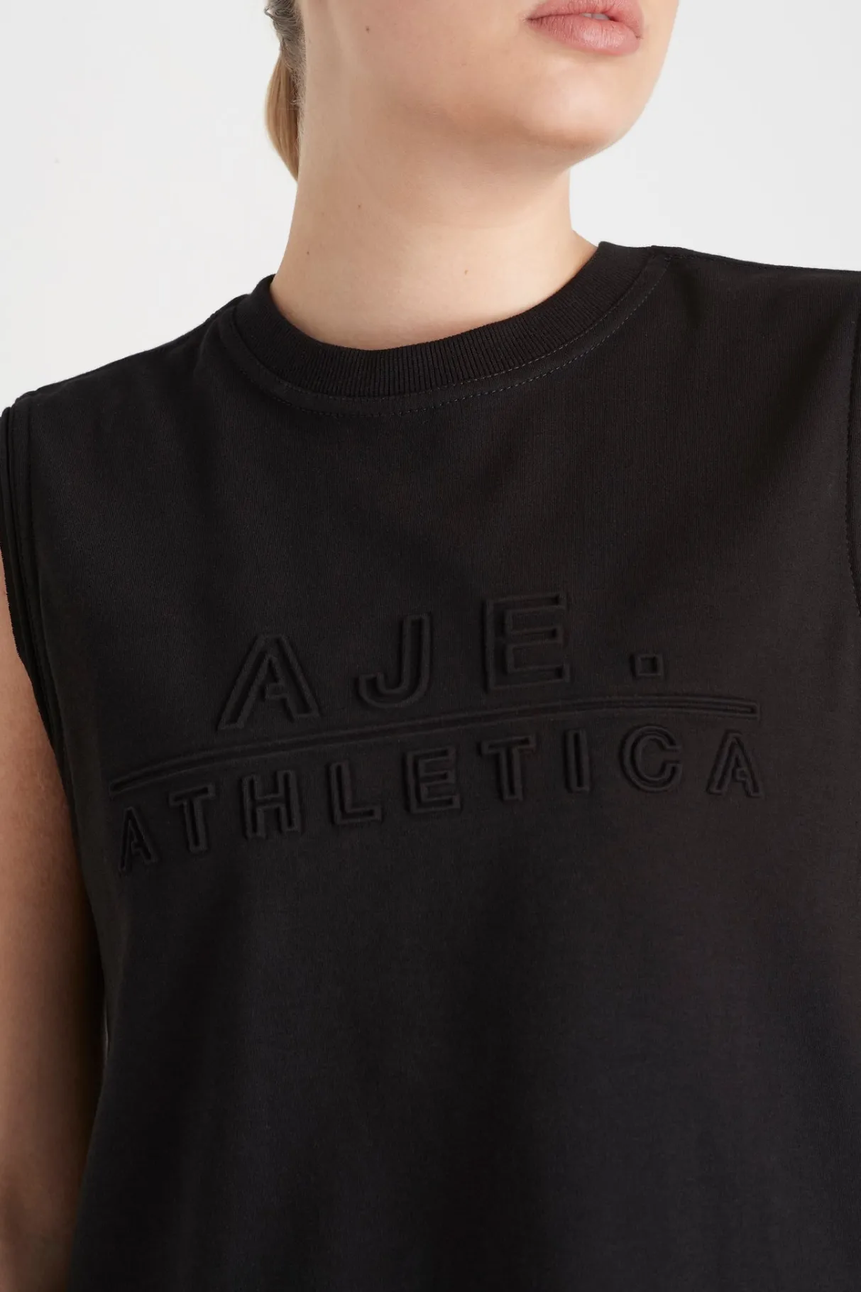 embossed_classic_logo_tank__8-1.webp Cheap Aje ATHLETICA Embossed Classic Logo Tank 101 Black