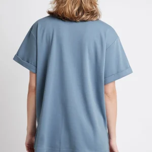Discount Aje ATHLETICA Embossed Classic Logo T-Shirt 103 Storm Blue
