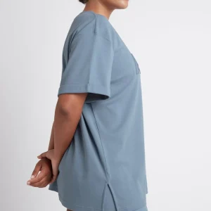 Discount Aje ATHLETICA Embossed Classic Logo T-Shirt 103 Storm Blue
