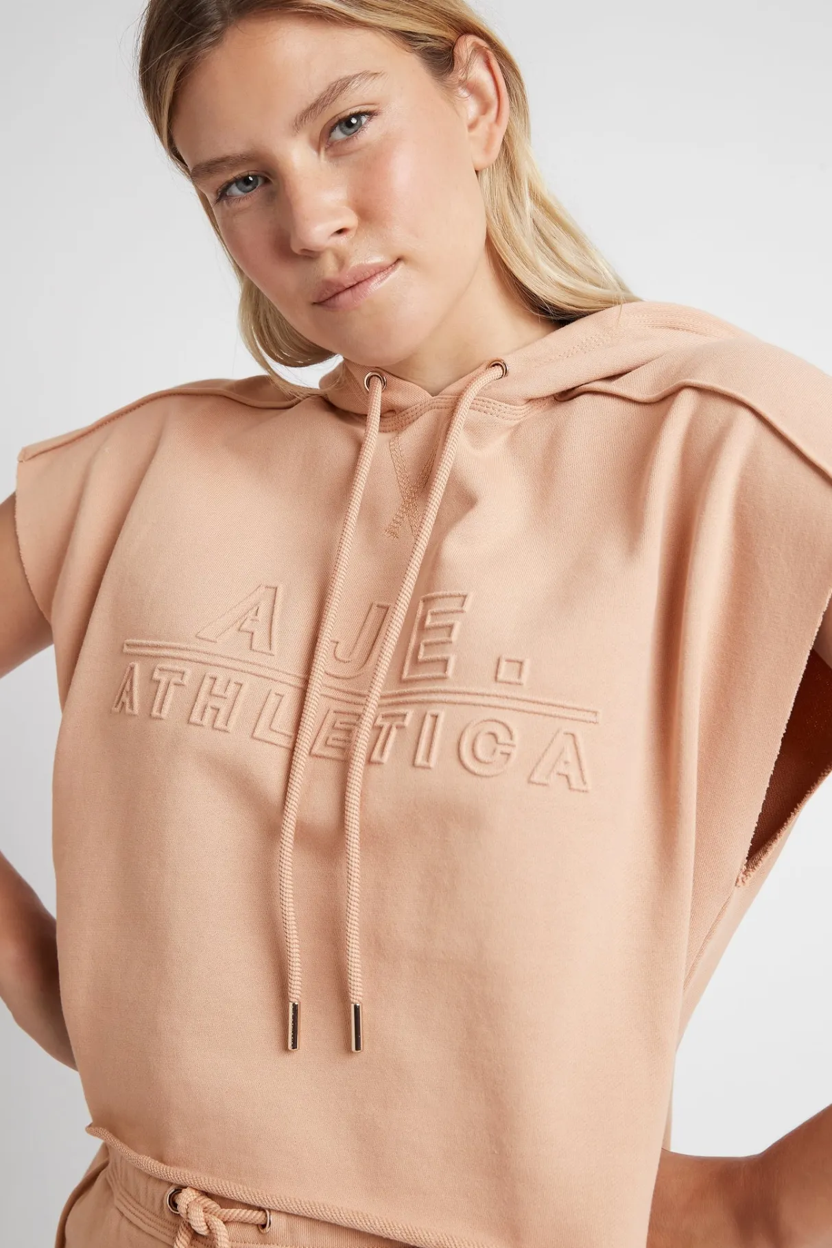 embossed_classic_short_sleeve_cropped_hoodie__6-1.webp Clearance Aje ATHLETICA Embossed Classic Short Sleeve Cropped Hoodie 402 Sand