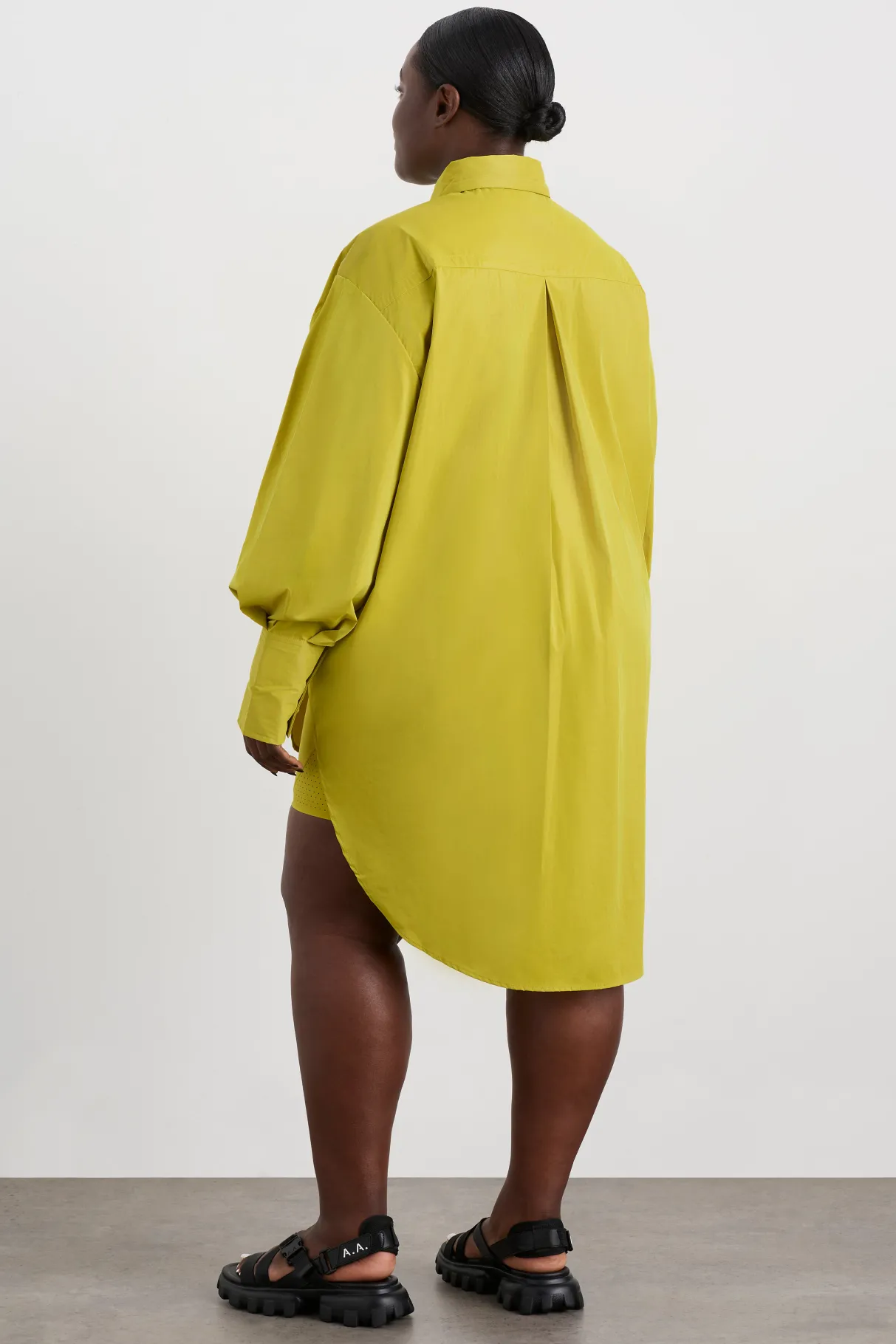 fold_back_cuffed_shirt__13.webp Outlet Aje ATHLETICA Fold Back Cuffed Shirt 441 Solar Blaze