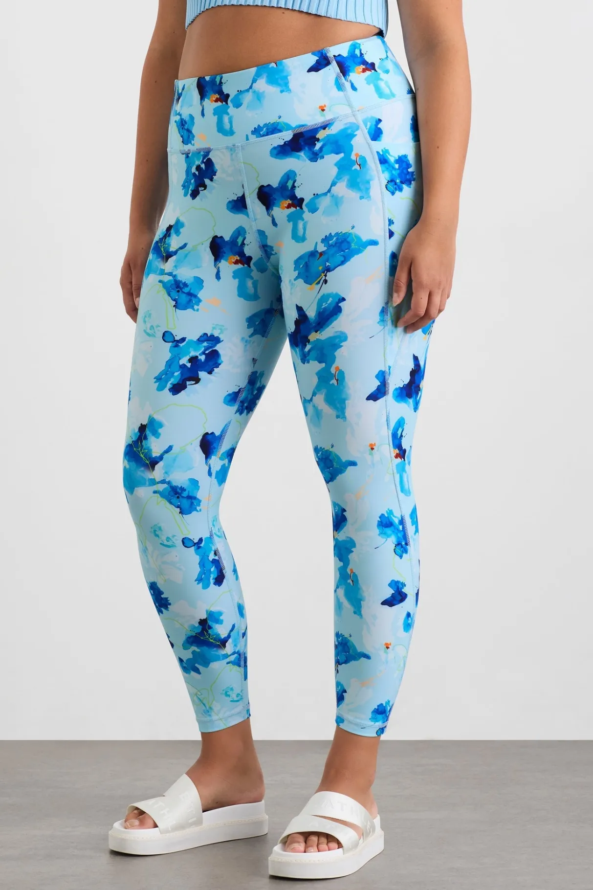 high_rise__legging__12-4.webp Shop Aje ATHLETICA High Rise 7/8 Legging 203 Expressive Floral