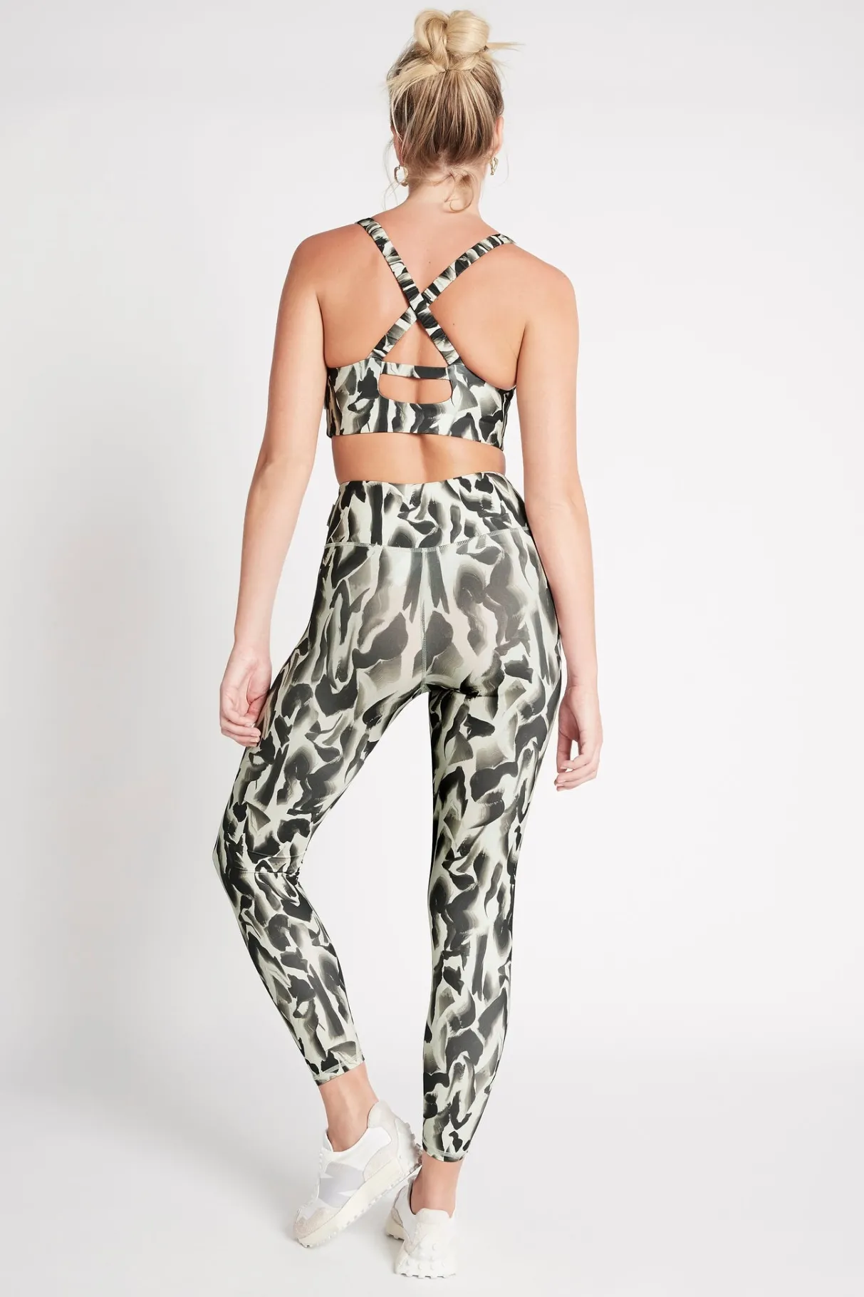 high_rise__legging__4-2.webp Flash Sale Aje ATHLETICA High Rise 7/8 Legging 203 Sage Marble