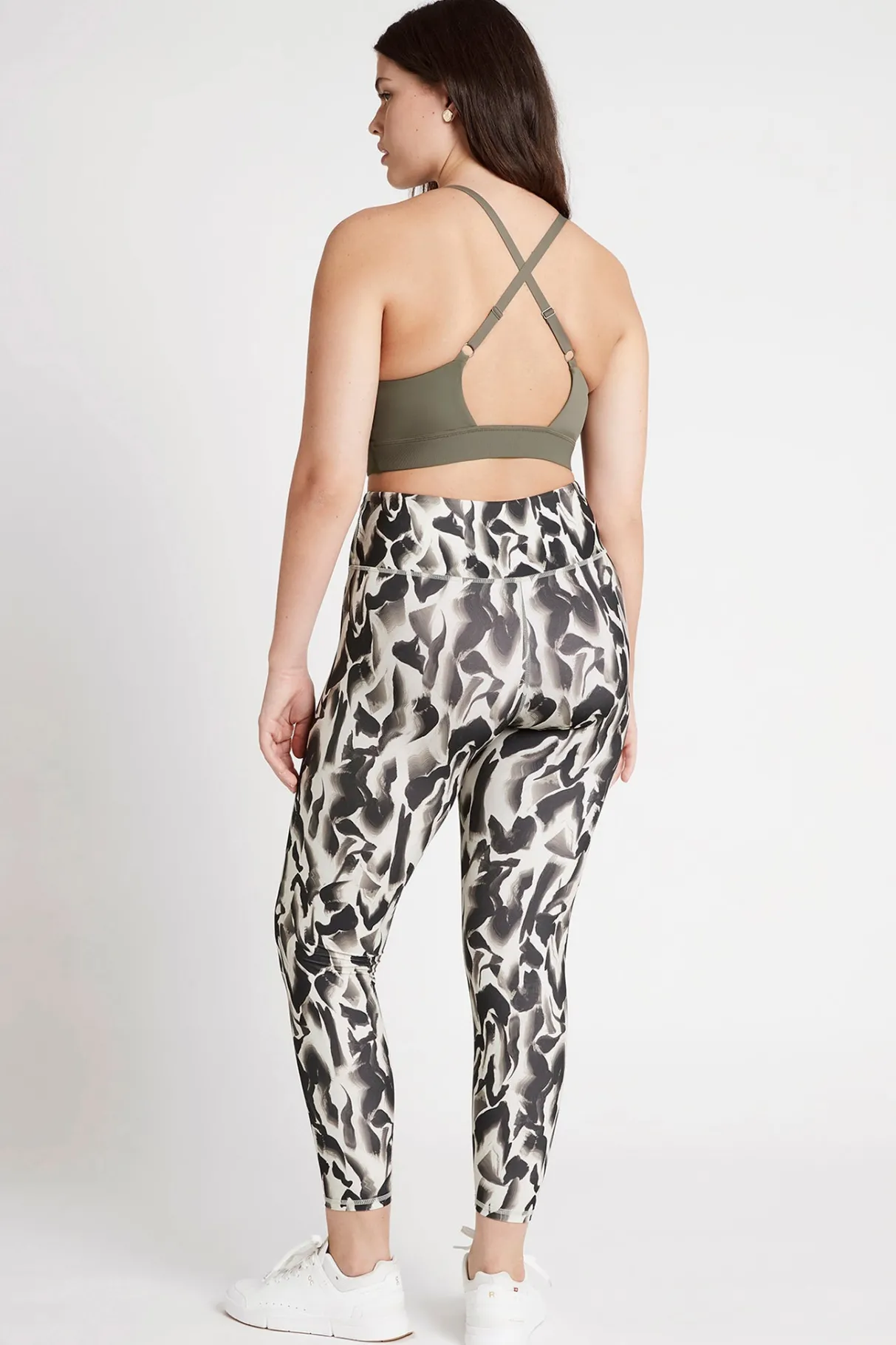 high_rise__legging__8-2.webp Flash Sale Aje ATHLETICA High Rise 7/8 Legging 203 Sage Marble